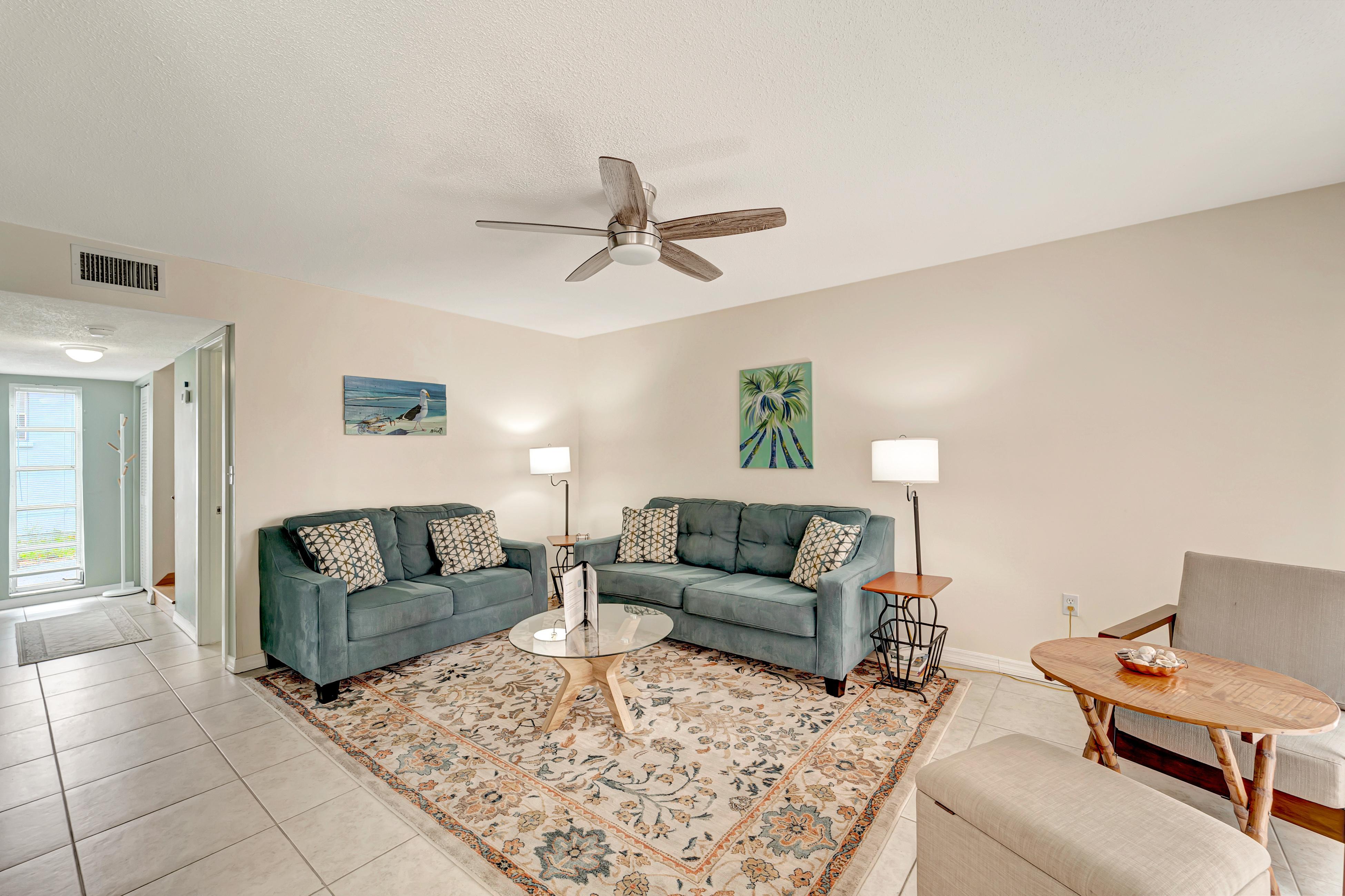 Townhouses In The Cay - A1 2