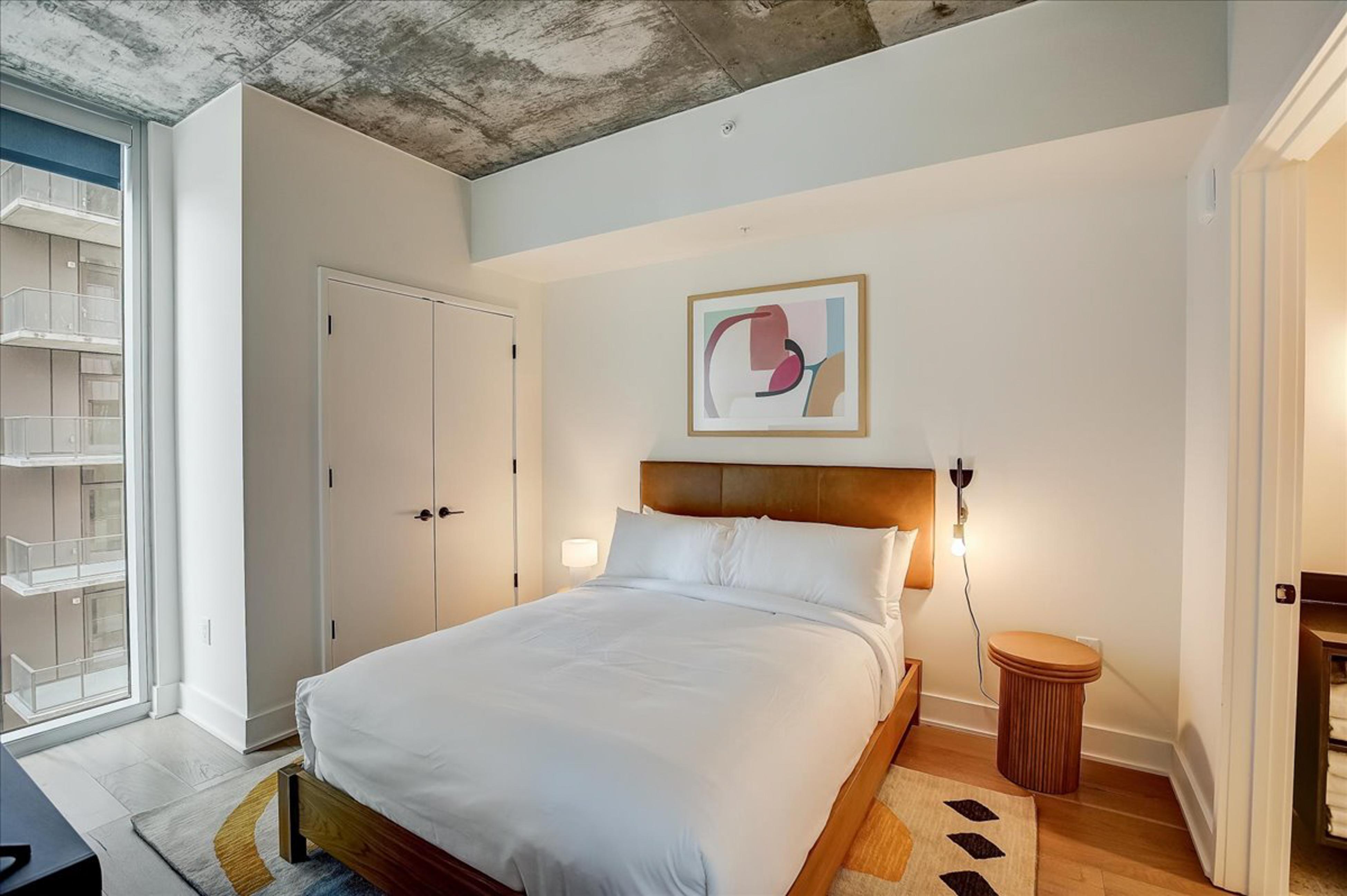 Natiivo Austin Cosmo 6