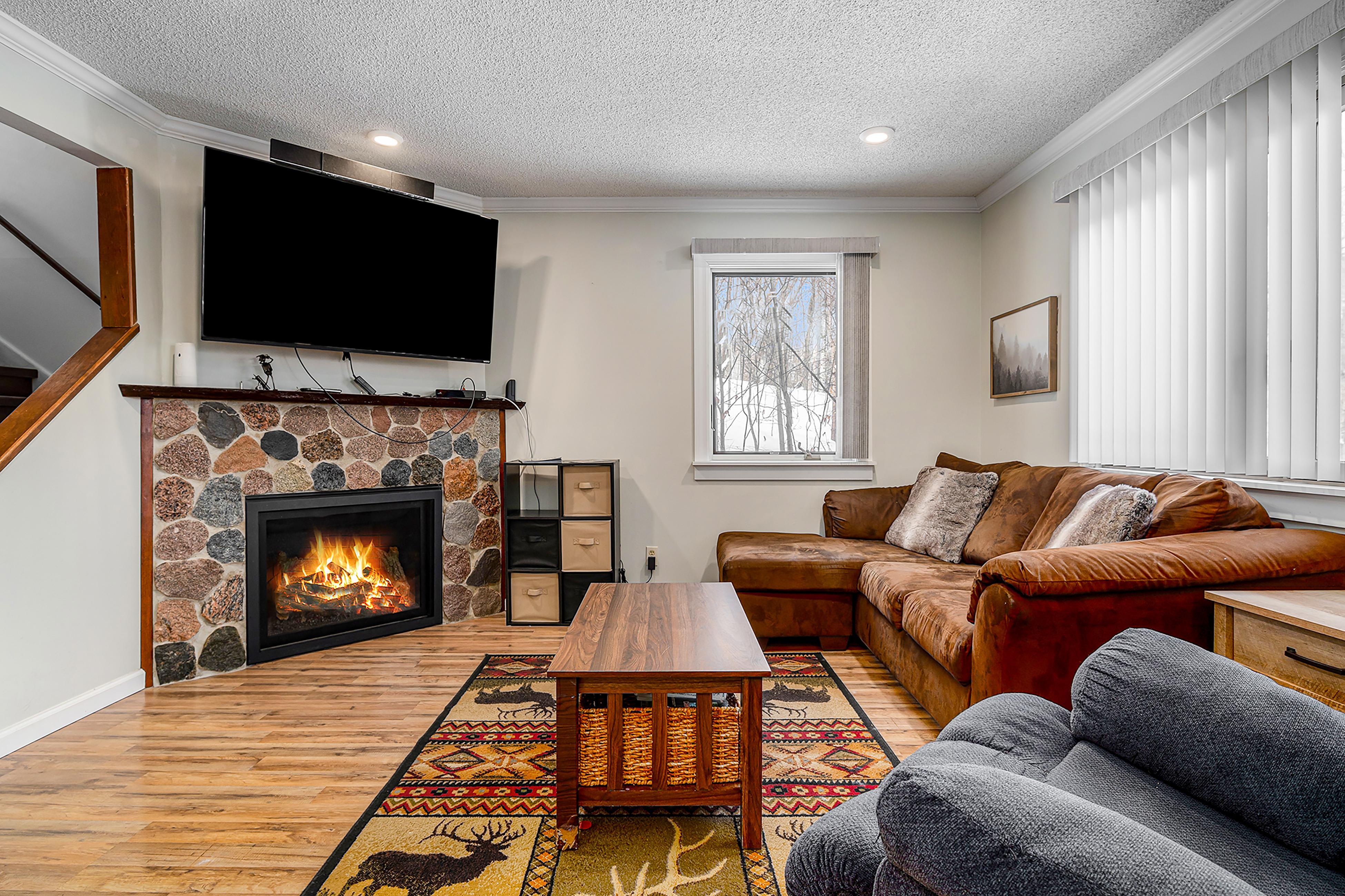 Hideaway Valley Condo 36 2