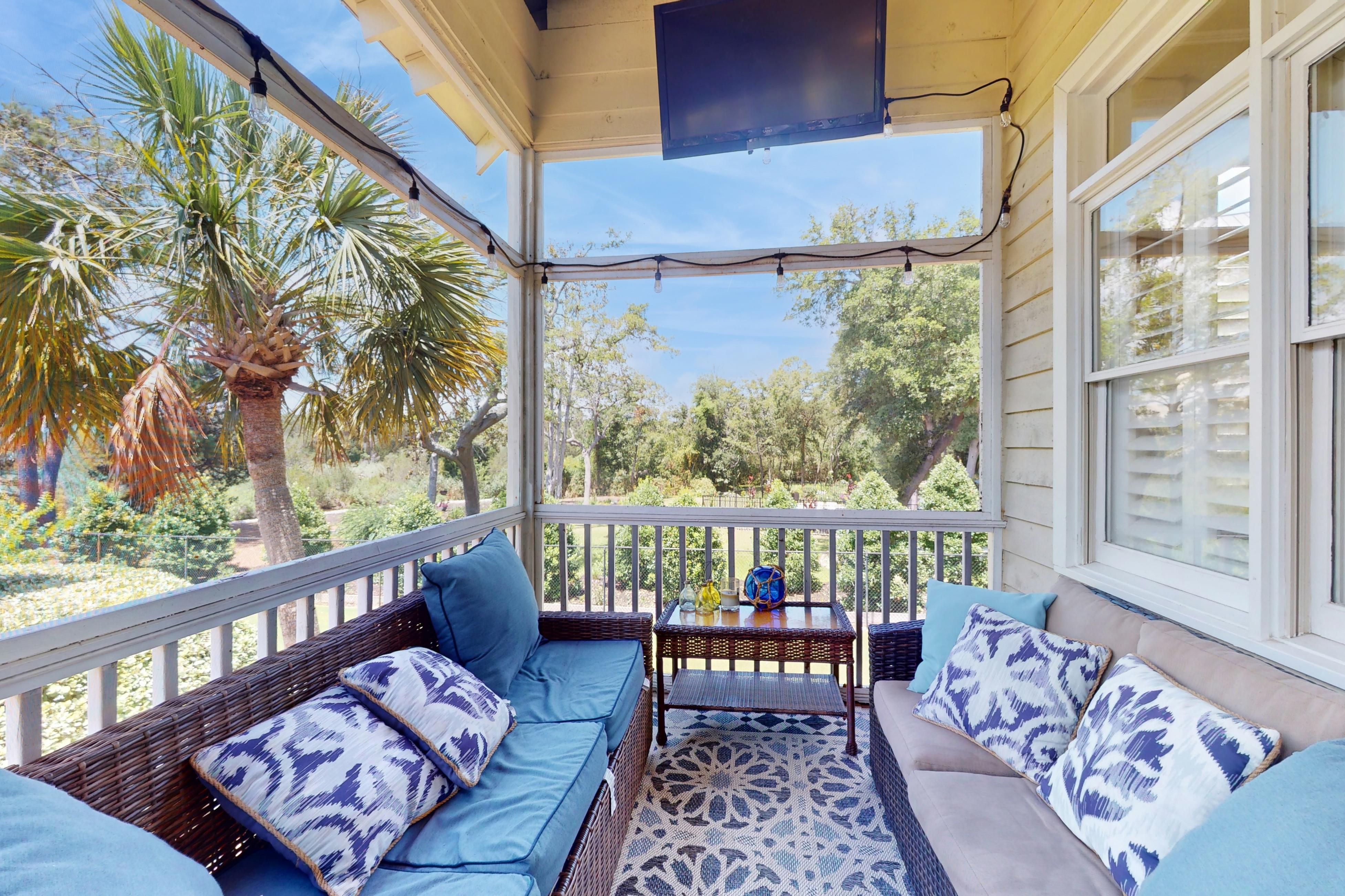 Coastal Escape at Litchfield by the Sea 2