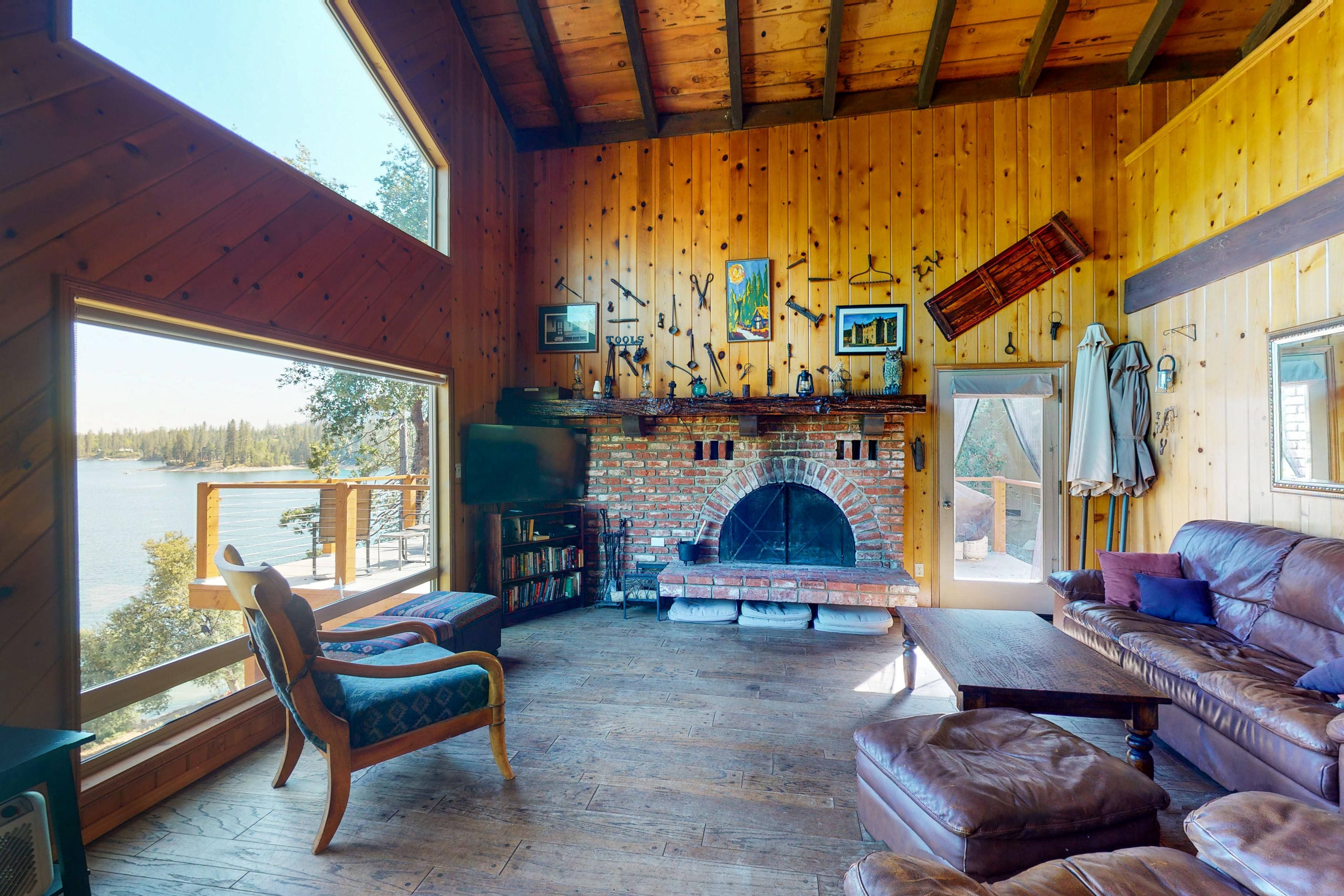Lakeview Lodge