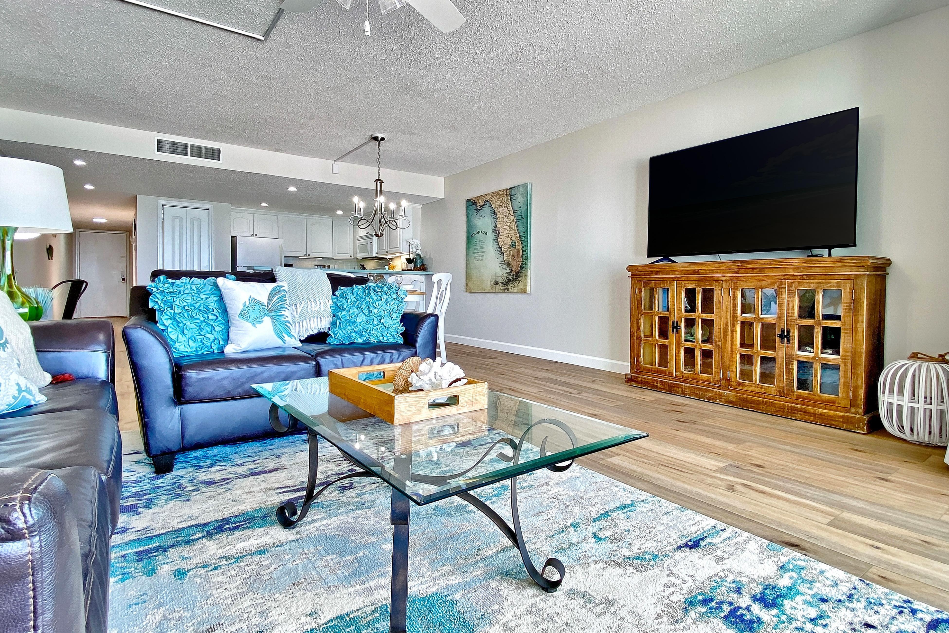 Chateaux Sunset Suites 408
