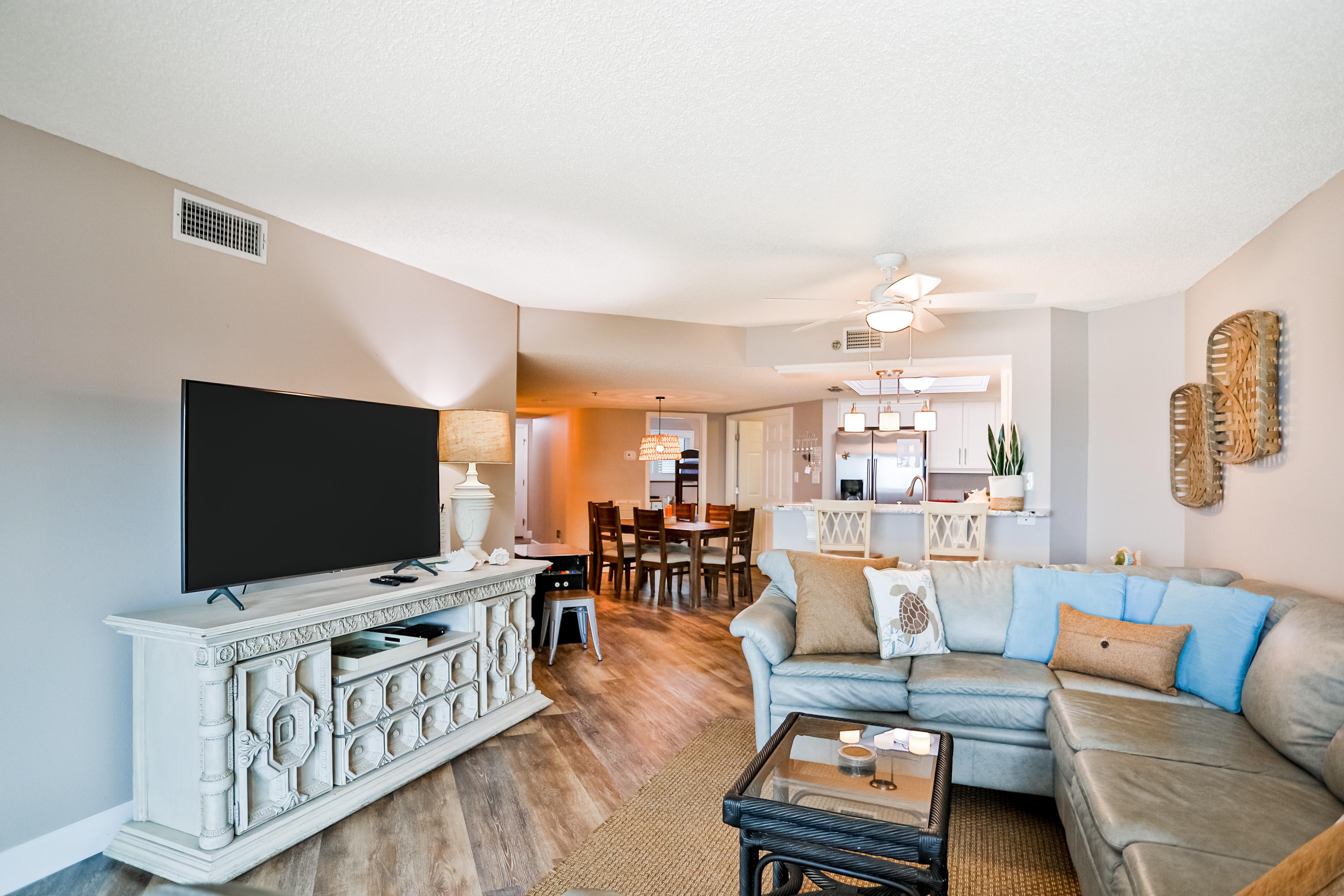 Beach Palms 404