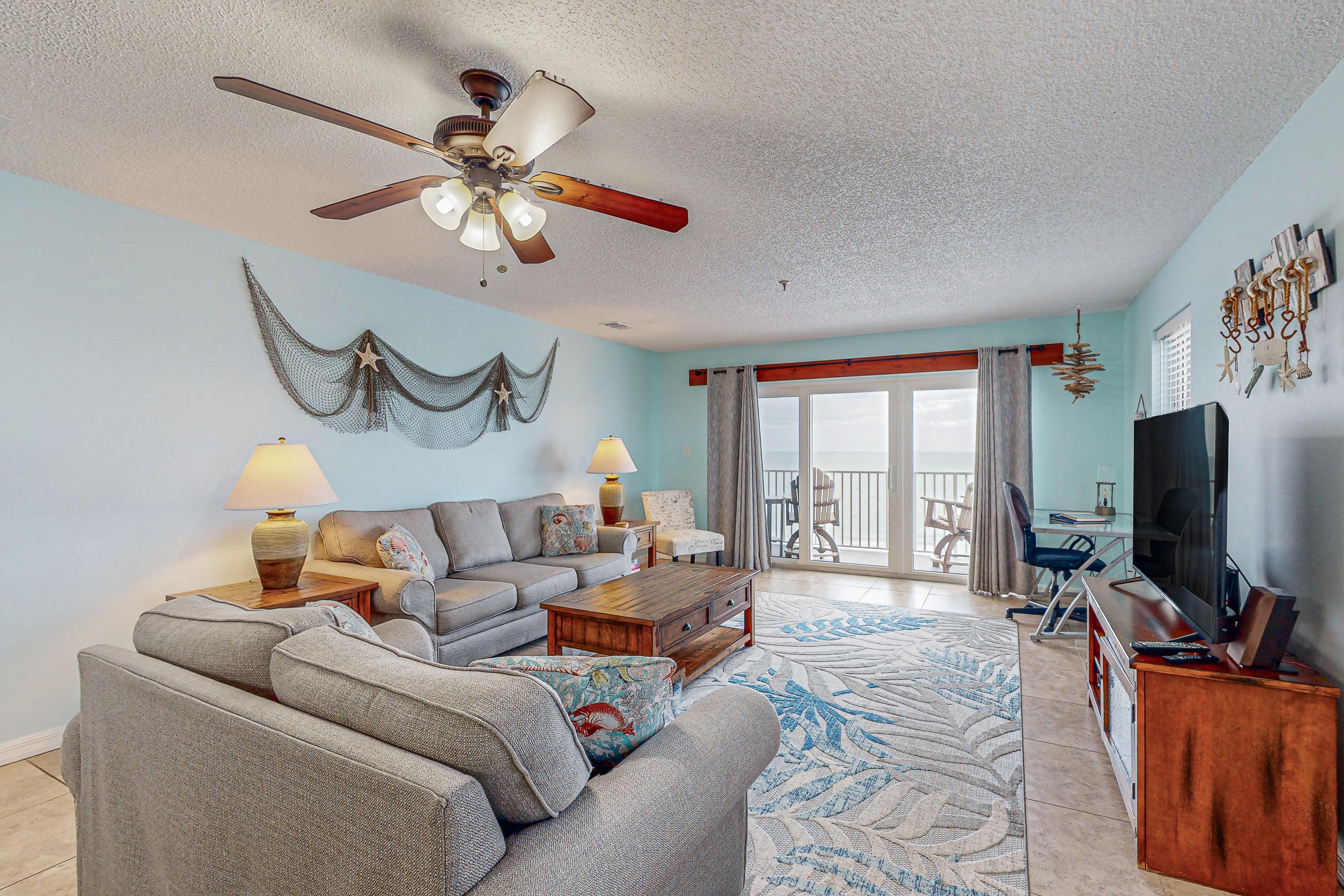 Sea Breeze 608 | Photo 1