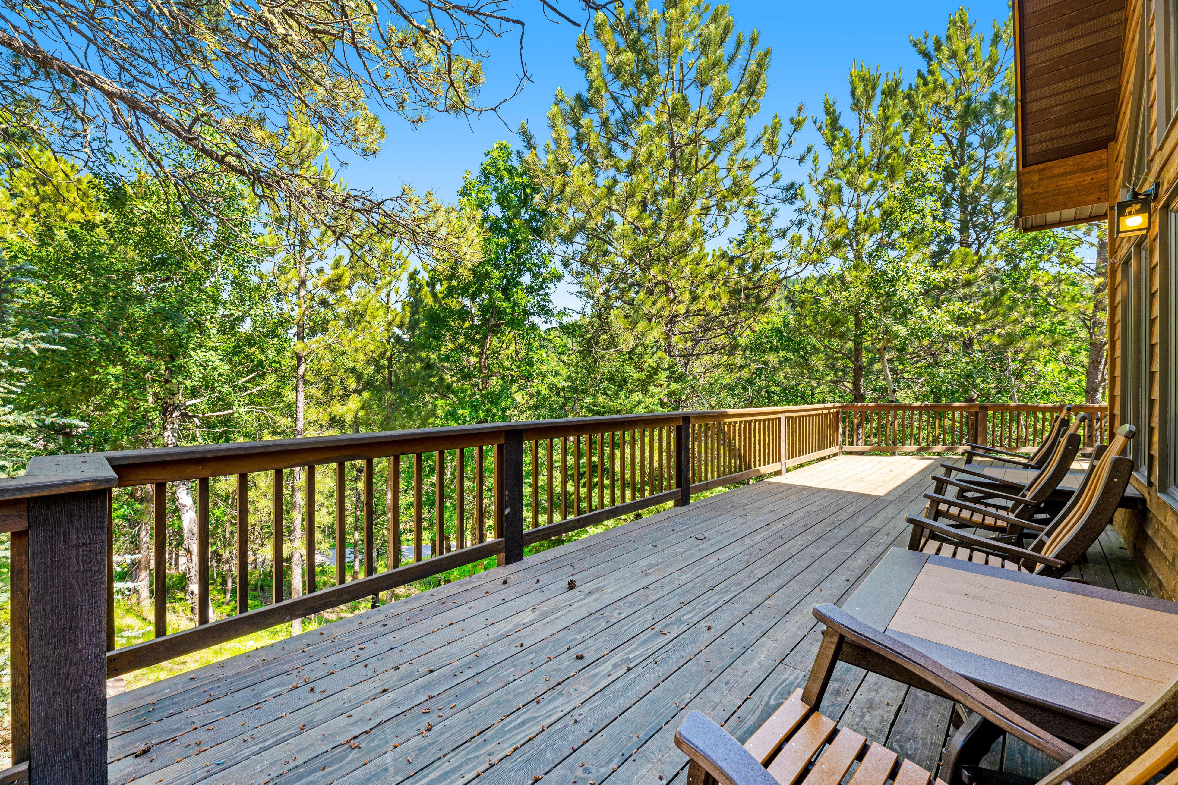 Lazy Bear Lodge | Photo 3