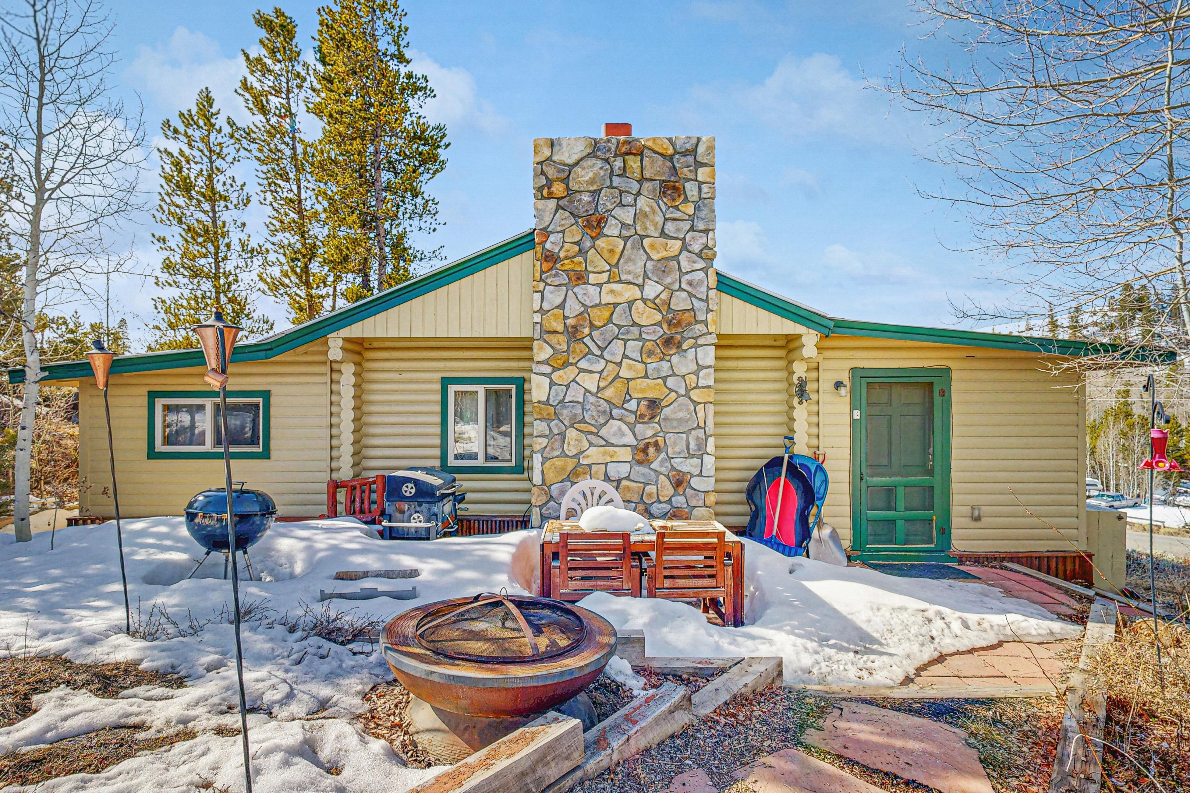 Grand Lake Cabin Escape 2