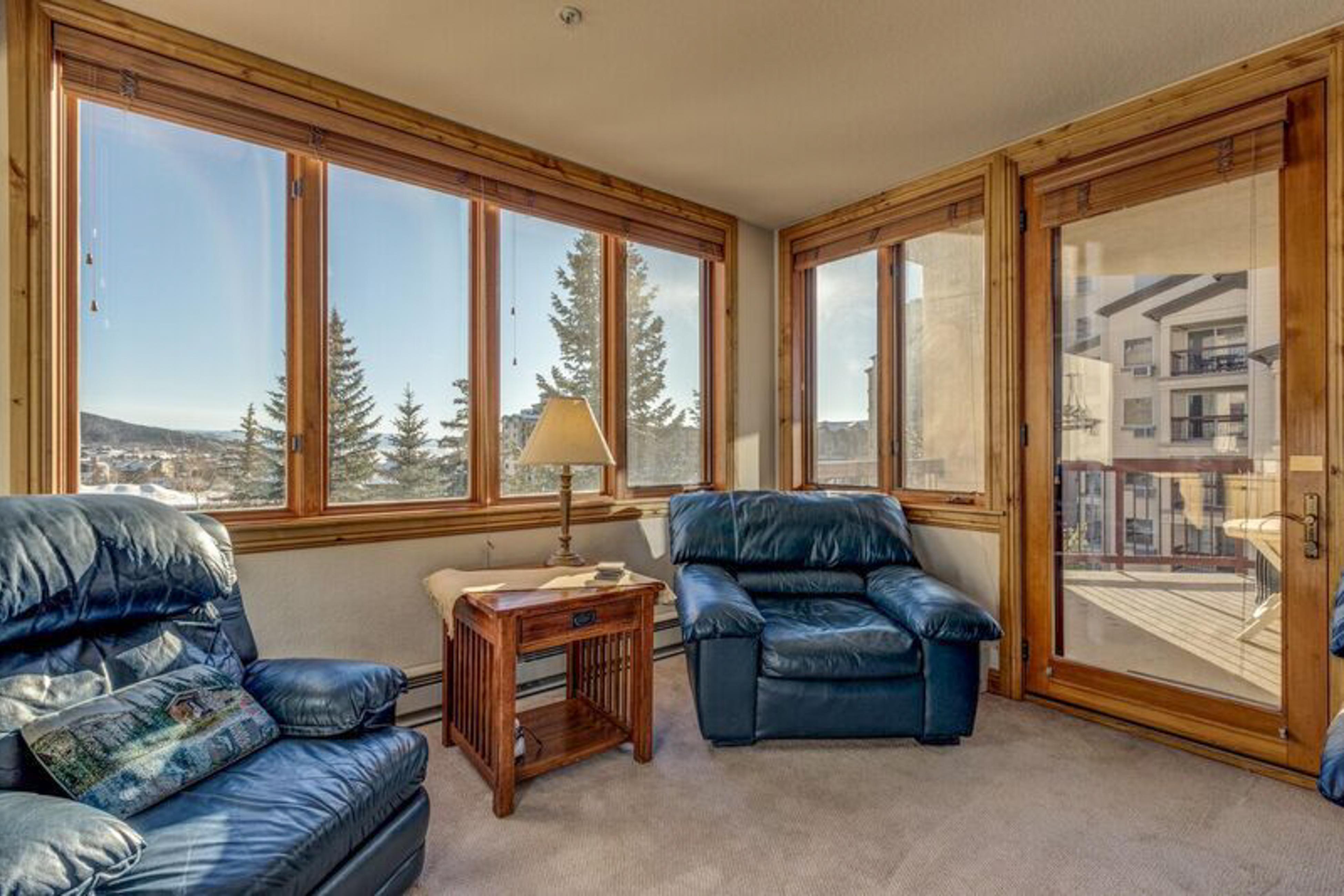 Torian Plum Creekside 416 6