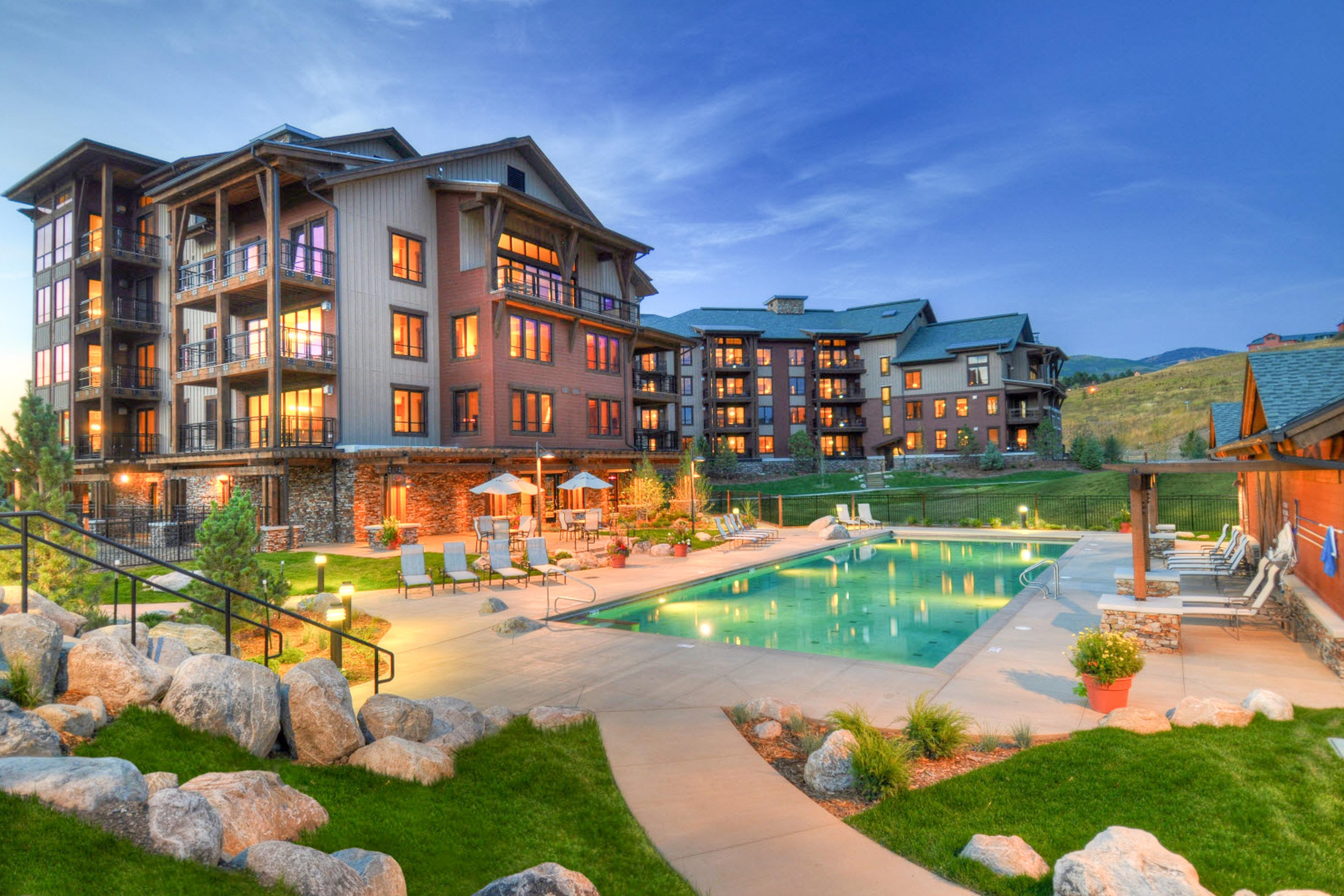 Trailhead Lodge 3110 4