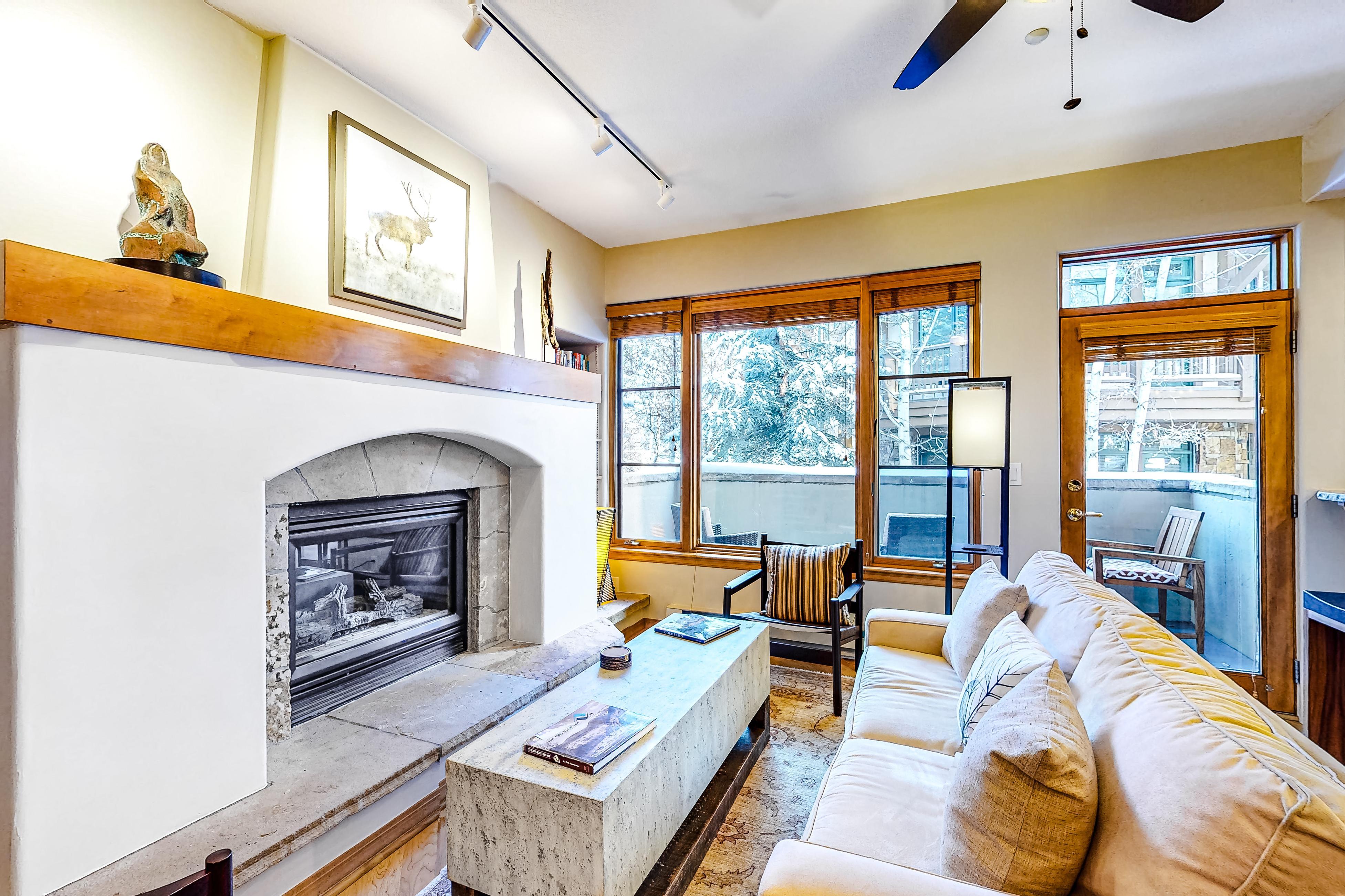 Spruce Tree Lodge #202 4