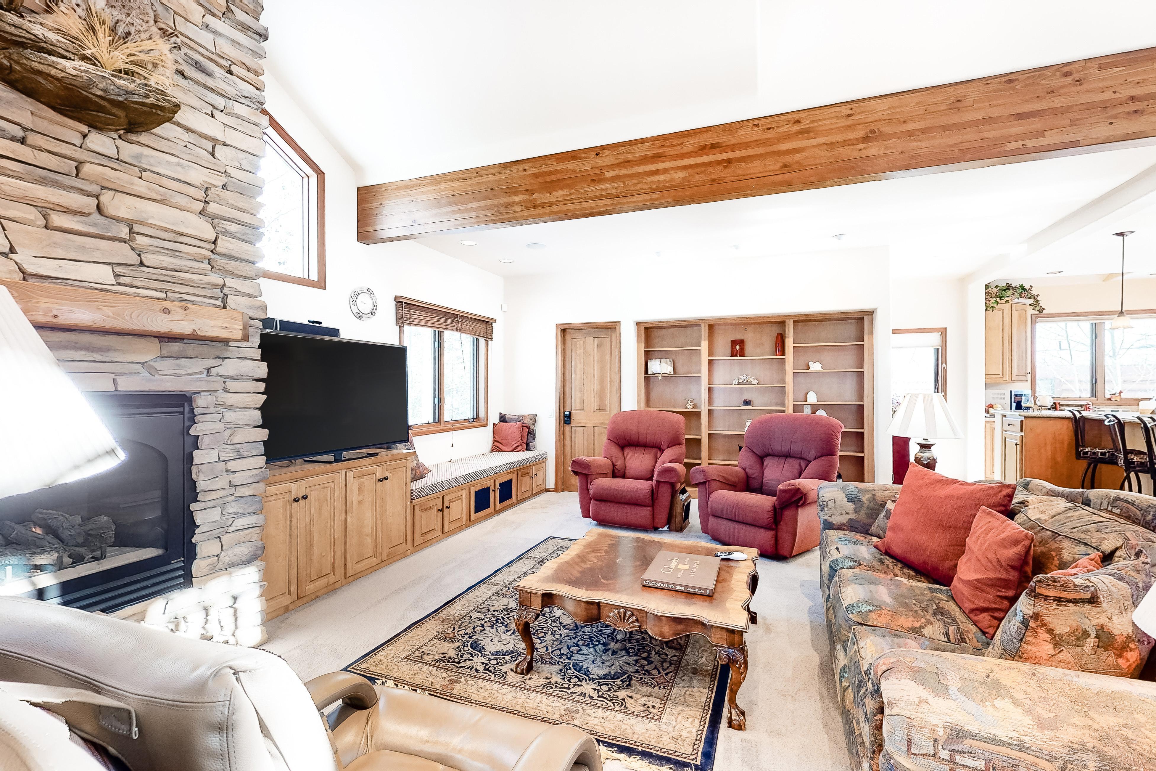 Streamside Lane | Photo 2