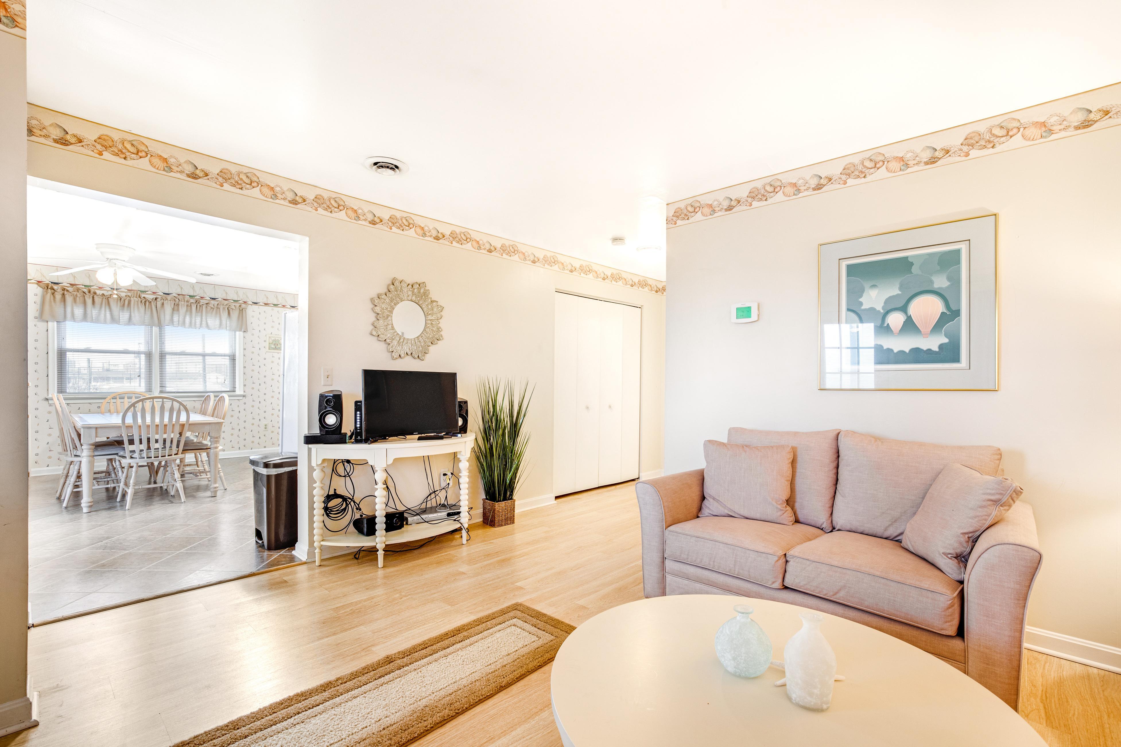 Town of Fenwick Island - 37534 Lighthouse Rd Unit #202 6