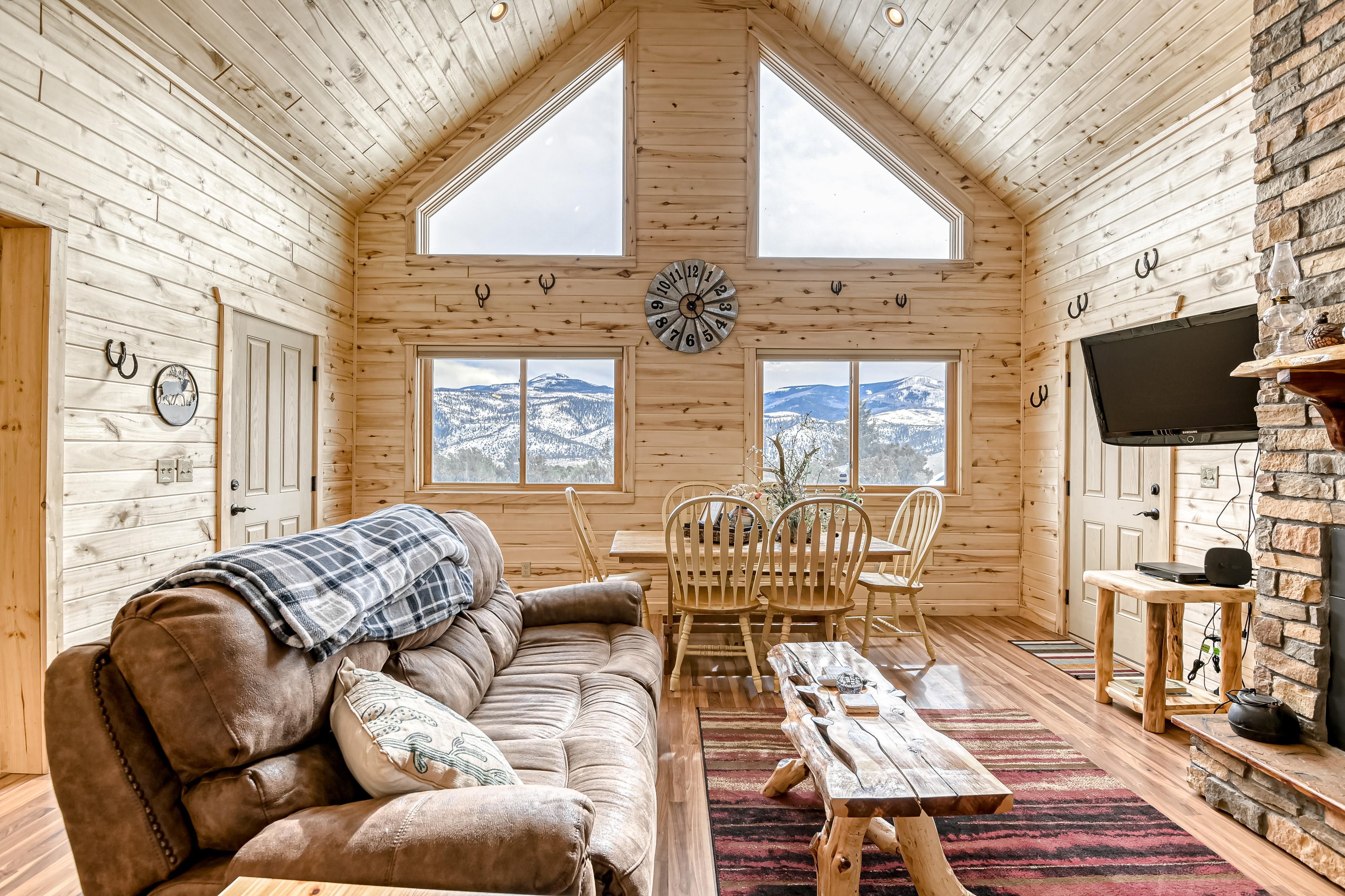 Mountain Top Getaway 3