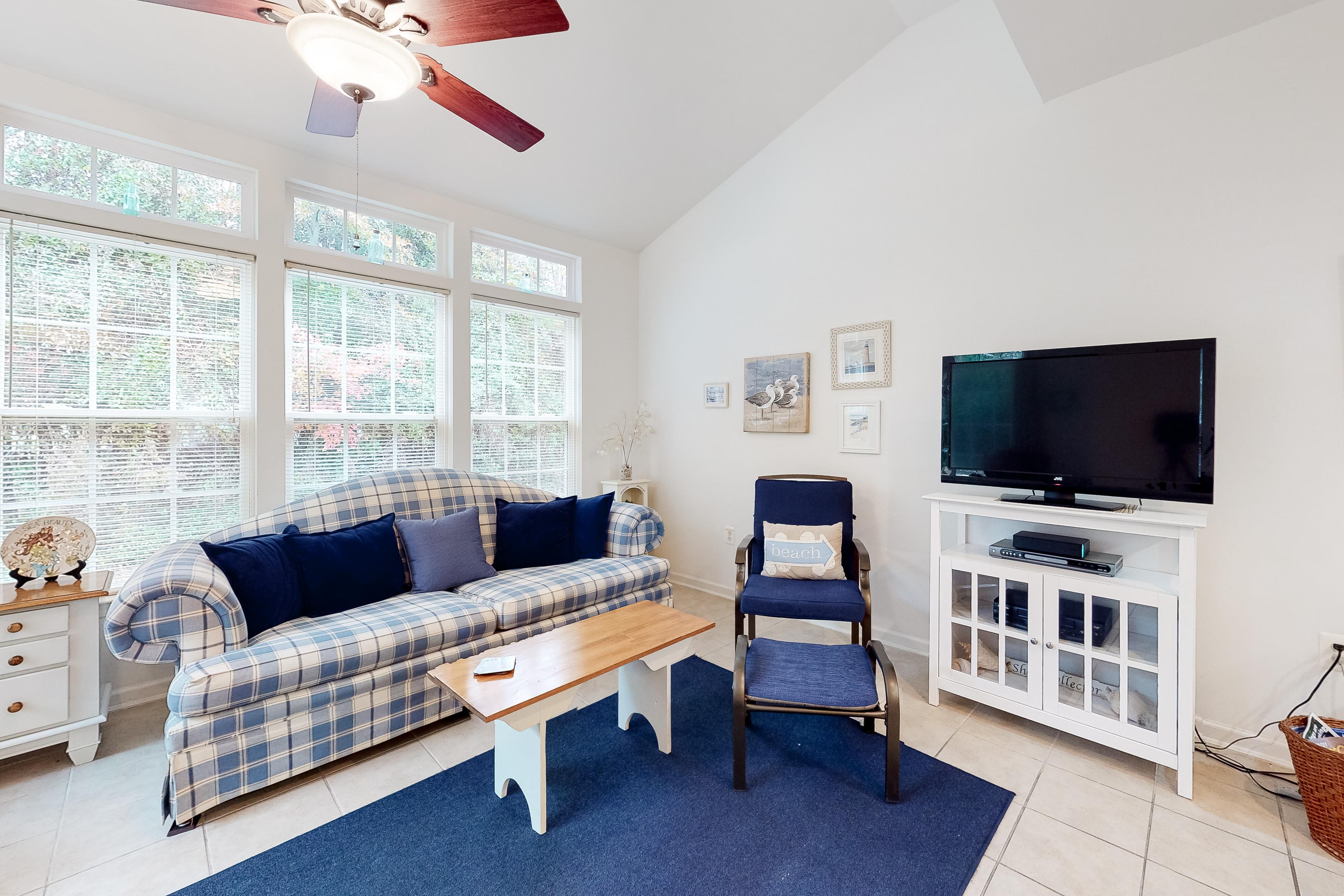 Bayview Landing -- 38002 Clubhouse Dr 4