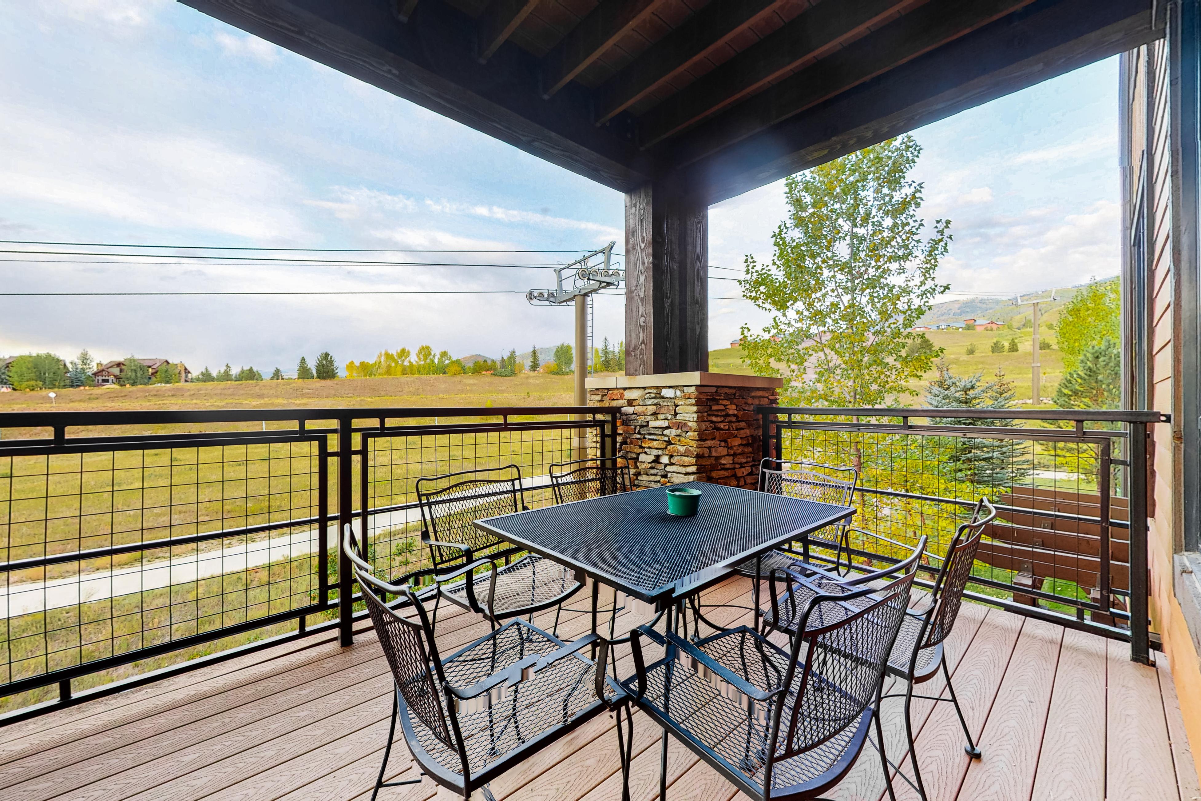 Trailhead Lodge 3120 2