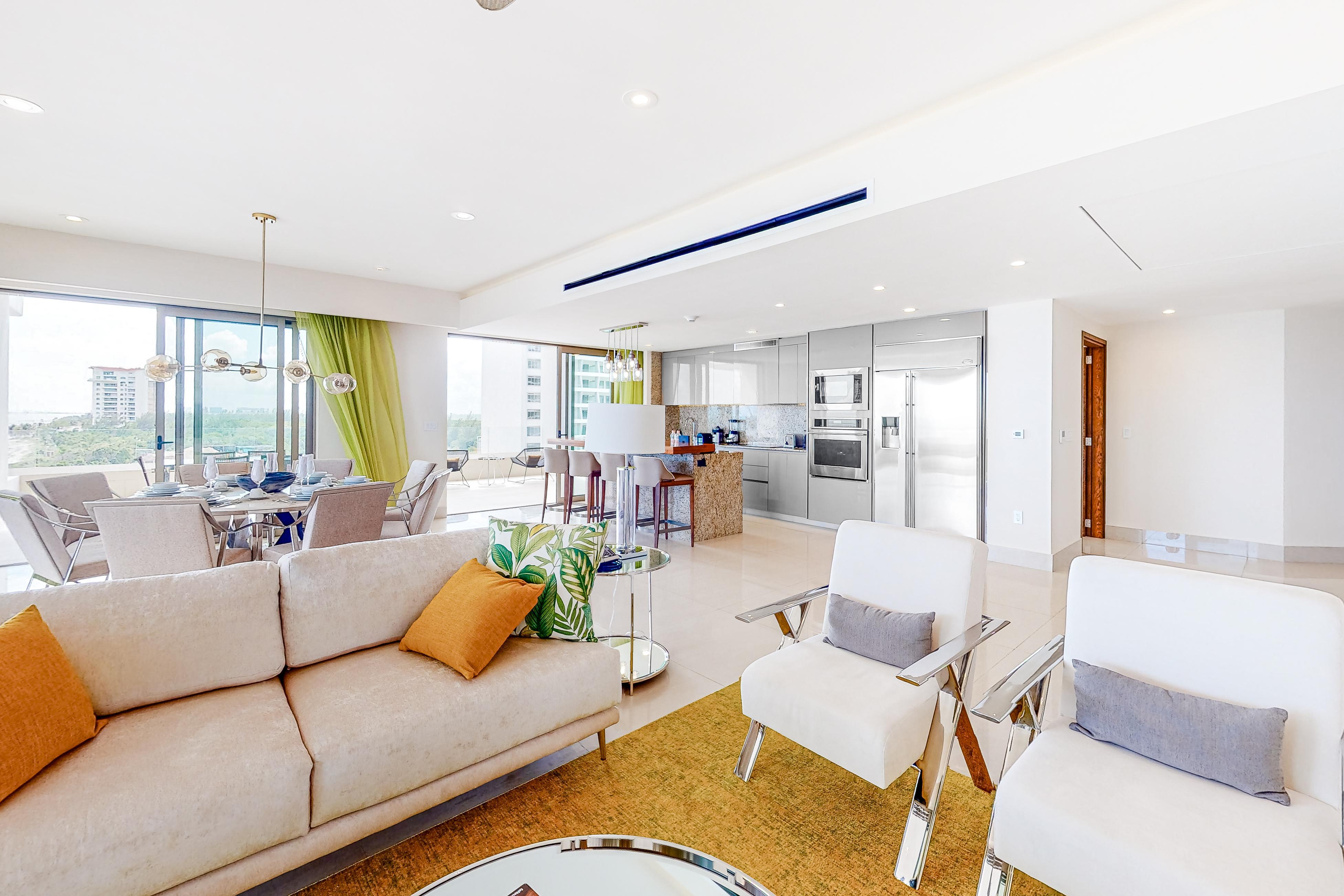 Royal 4401 at Garza Blanca 5