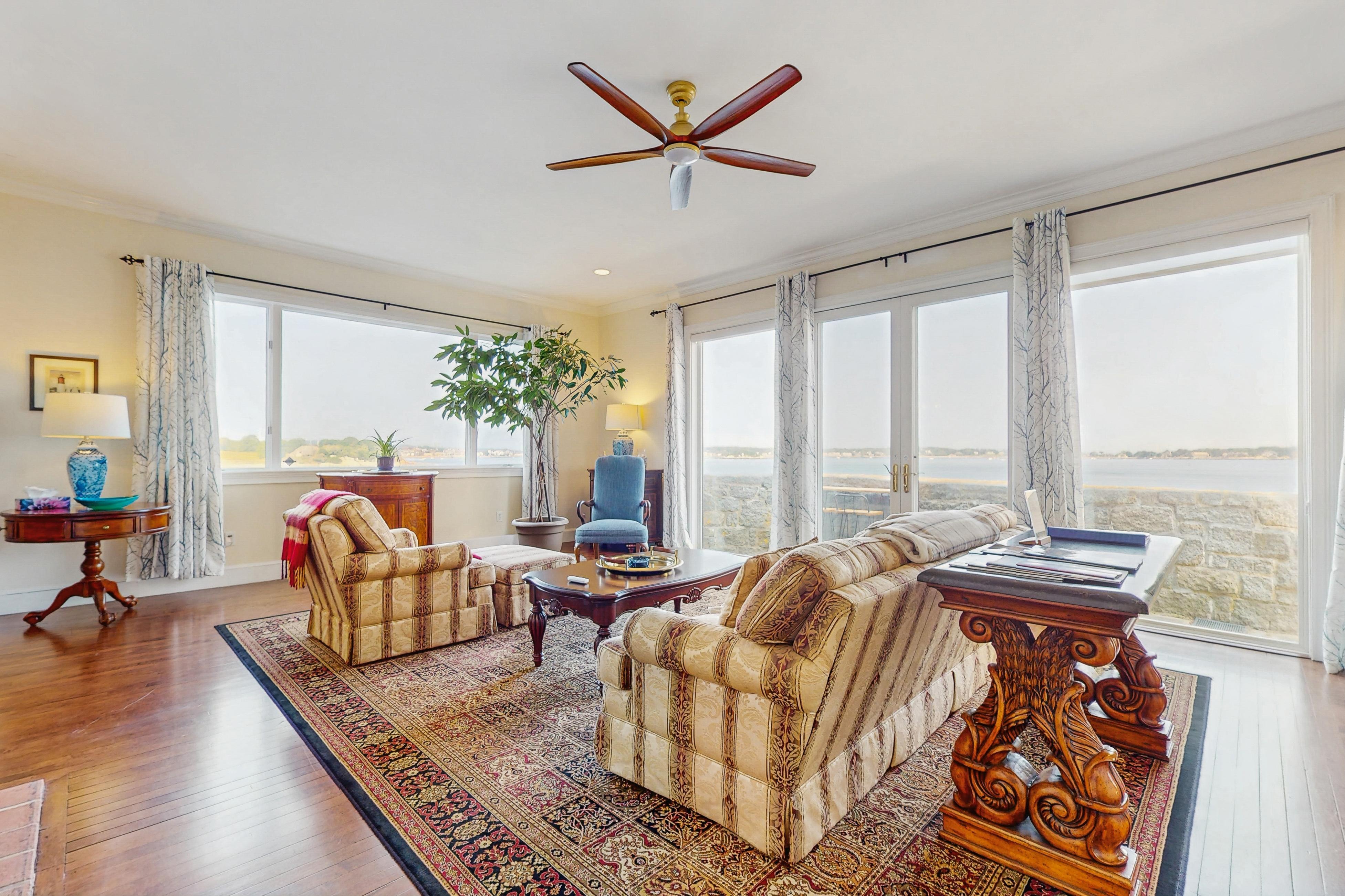 Point Radio Cottage 6