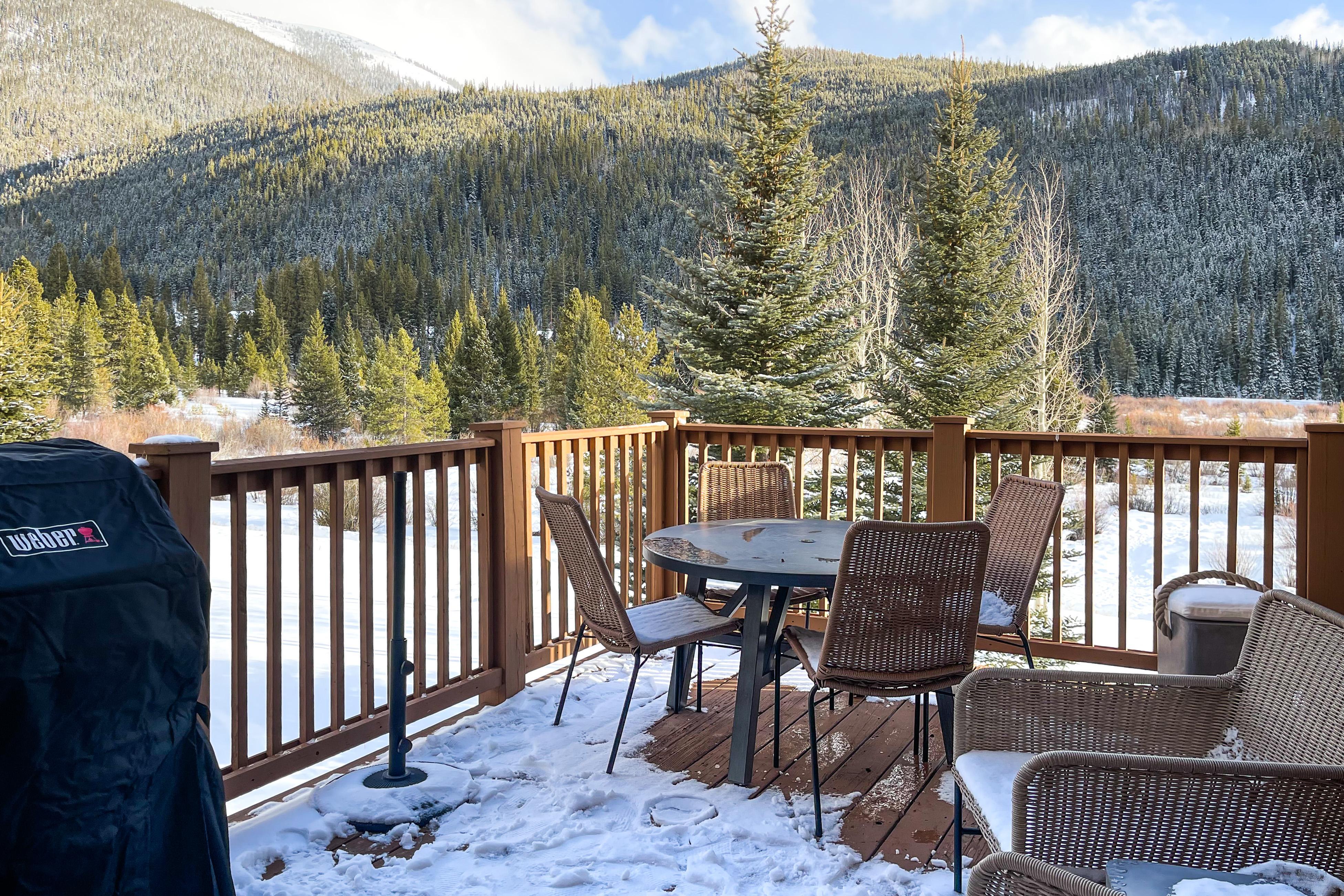 Red Hawk Townhome 2350