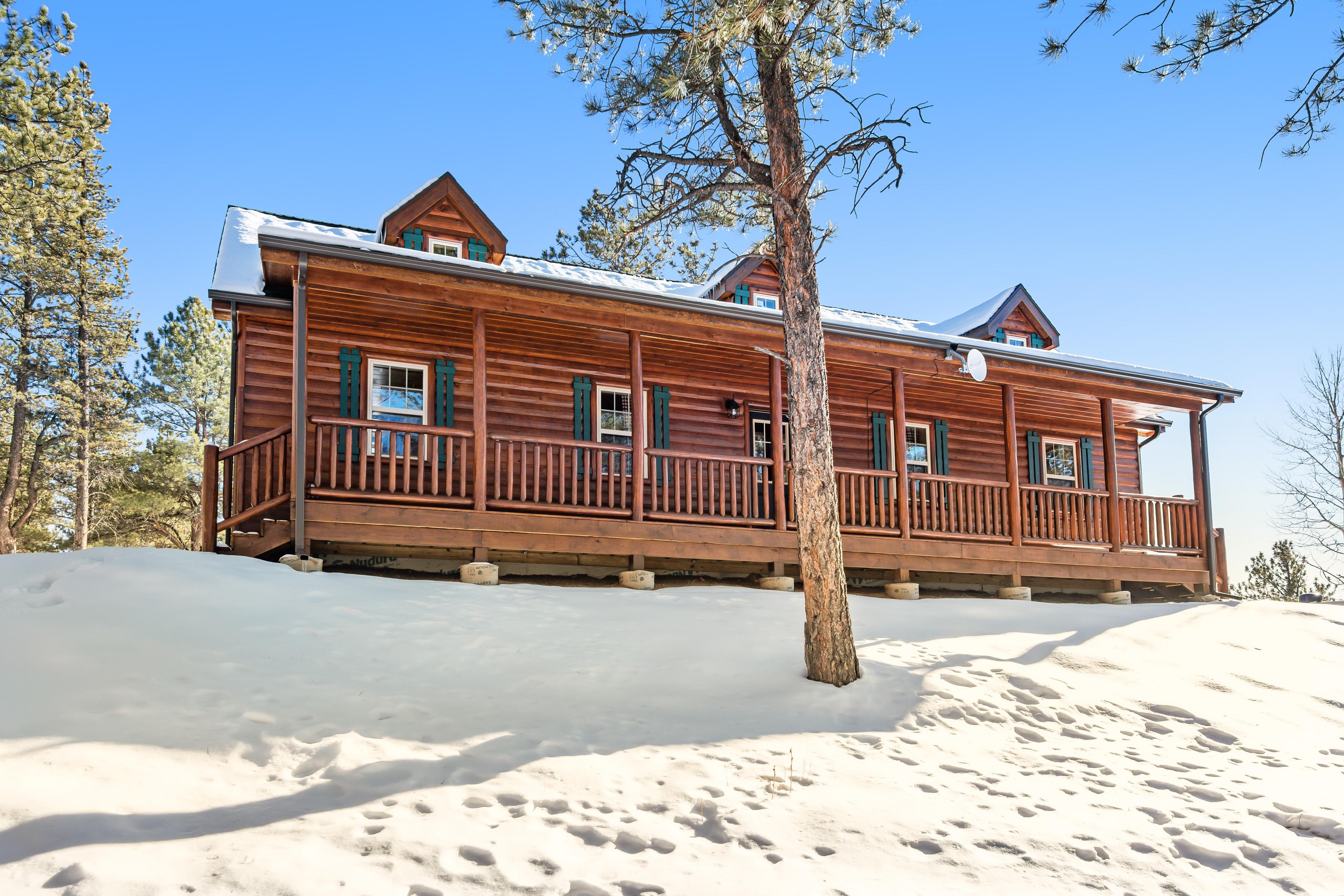 Meandering Moose Cabin