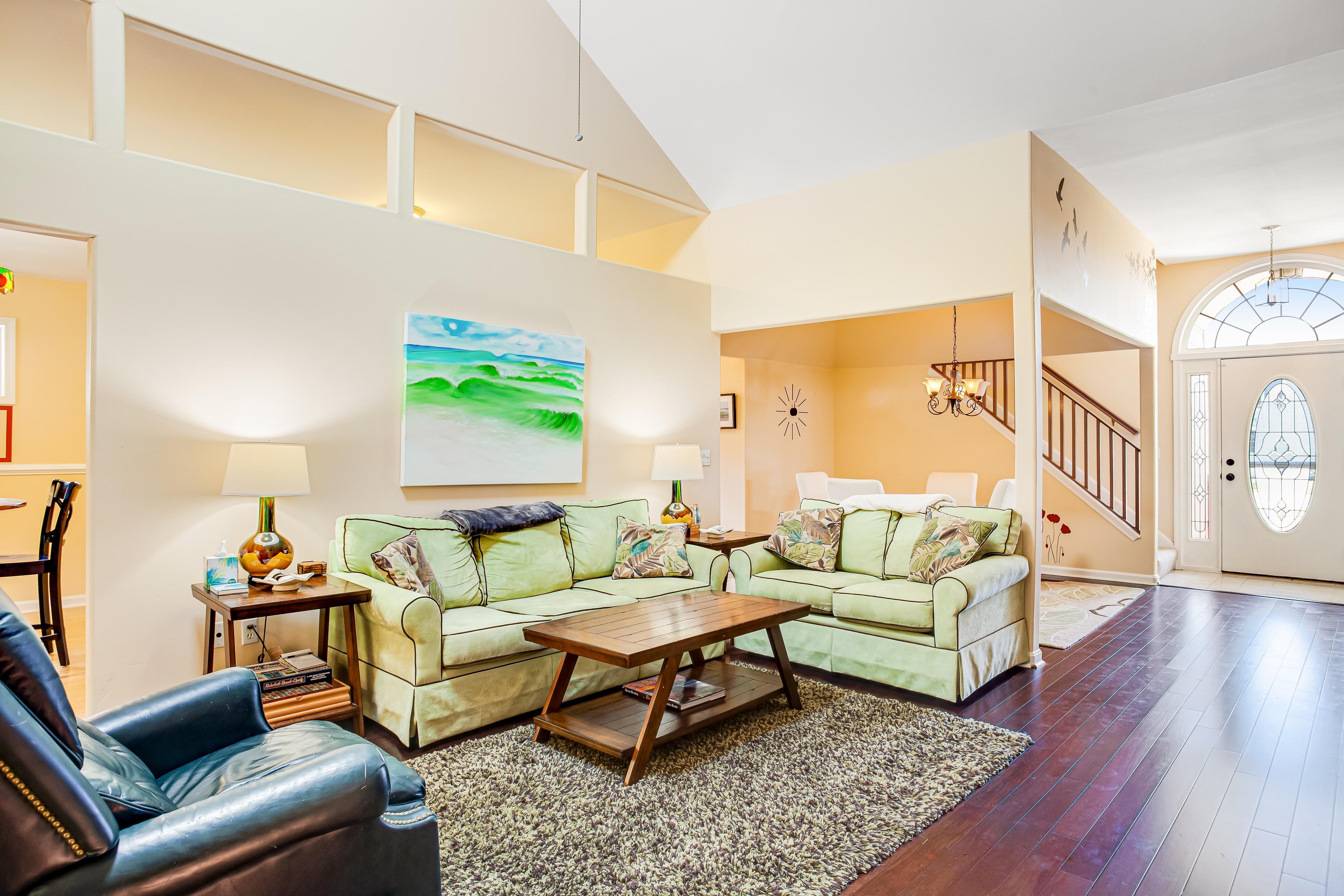 Plantations East - 221 Lakeside Dr 4