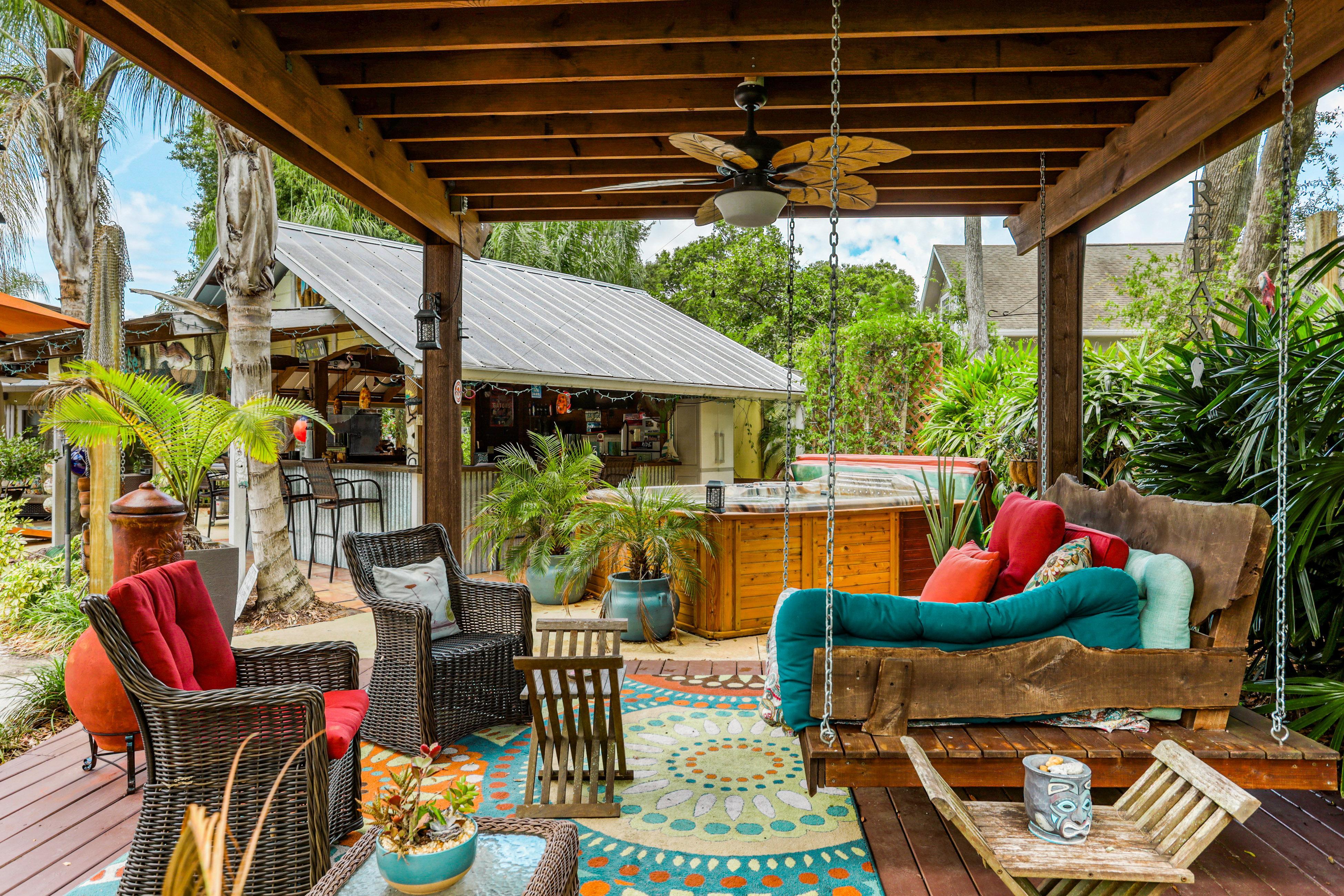 Luxury Resort Style Villa near St. Johns River - Main House 2