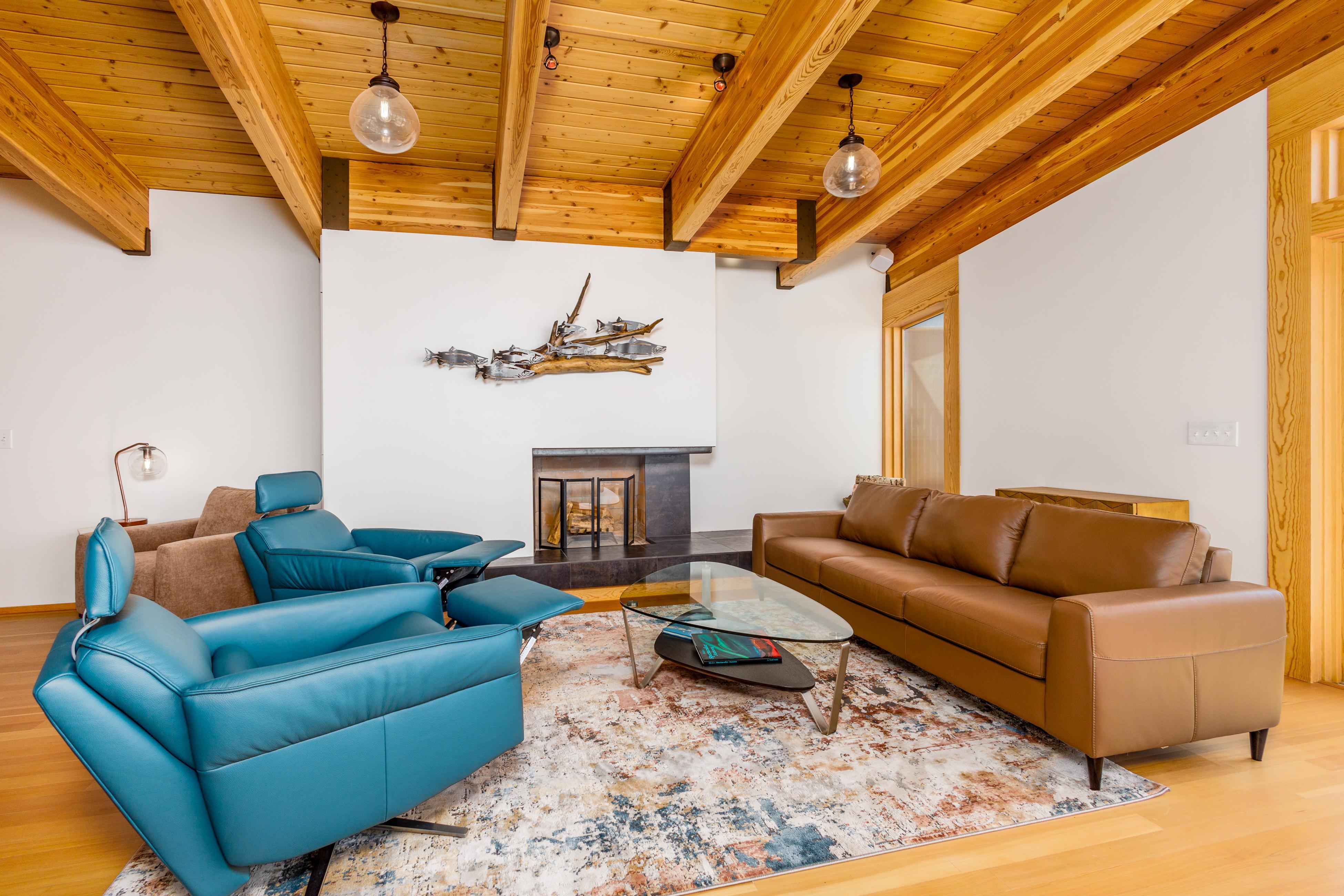 Sleeping Lady Luxury Retreat 6