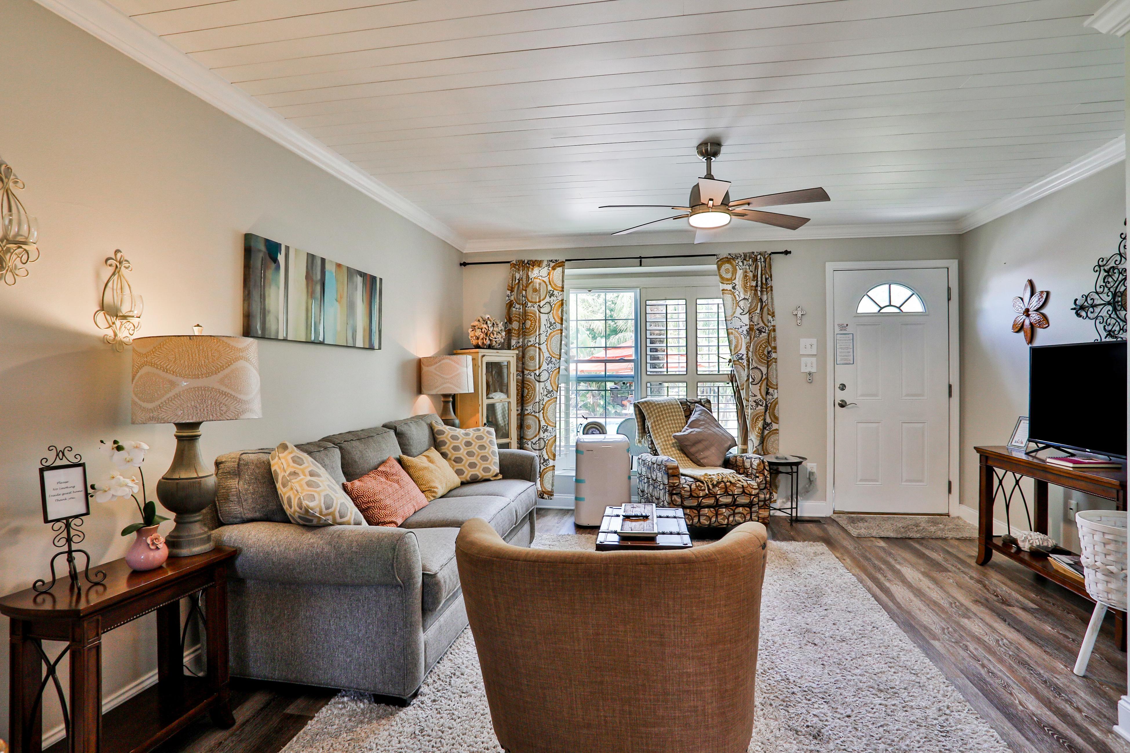 Luxury Resort Style Cottage near St. Johns River 6