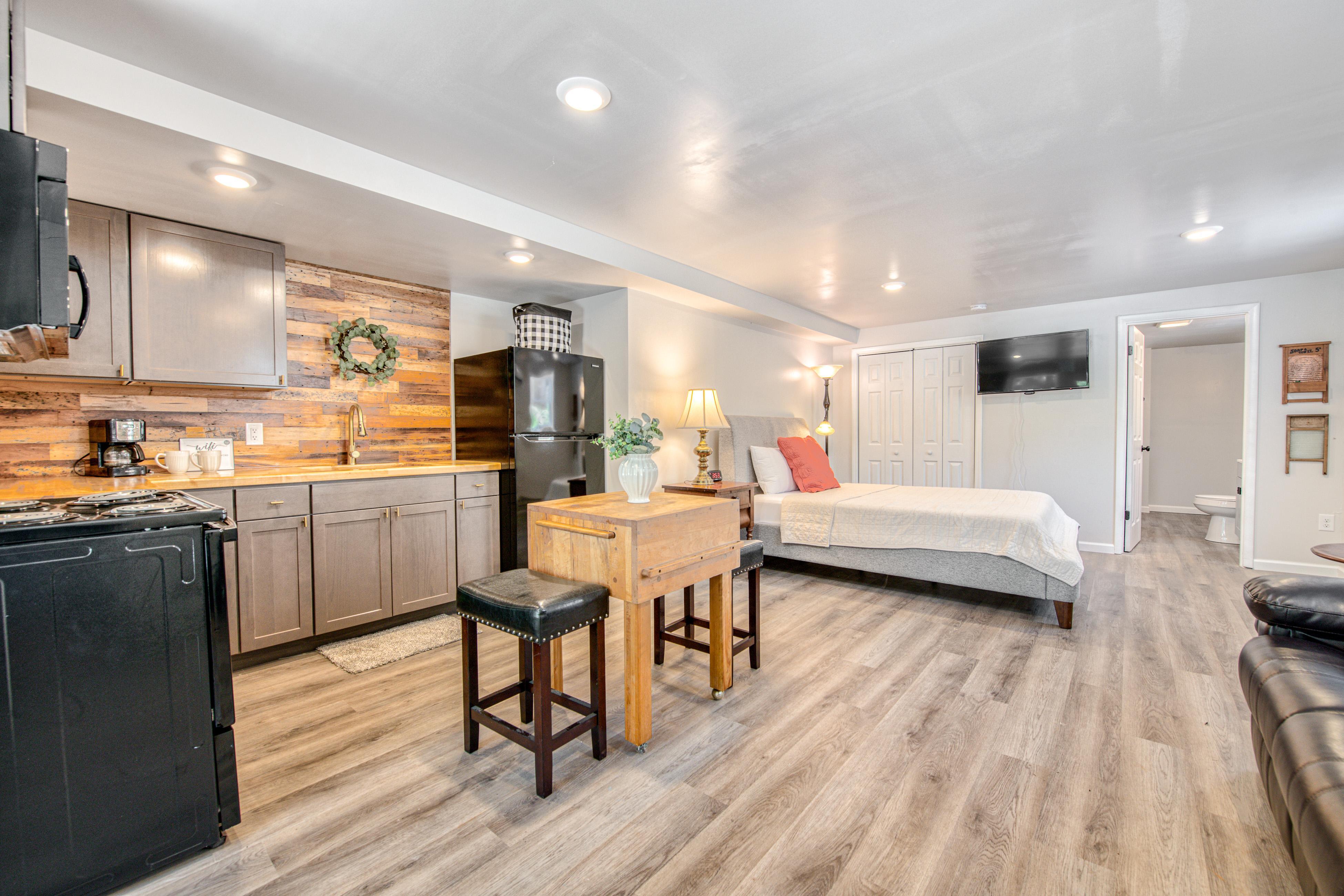 The Nest Yellow Door 5