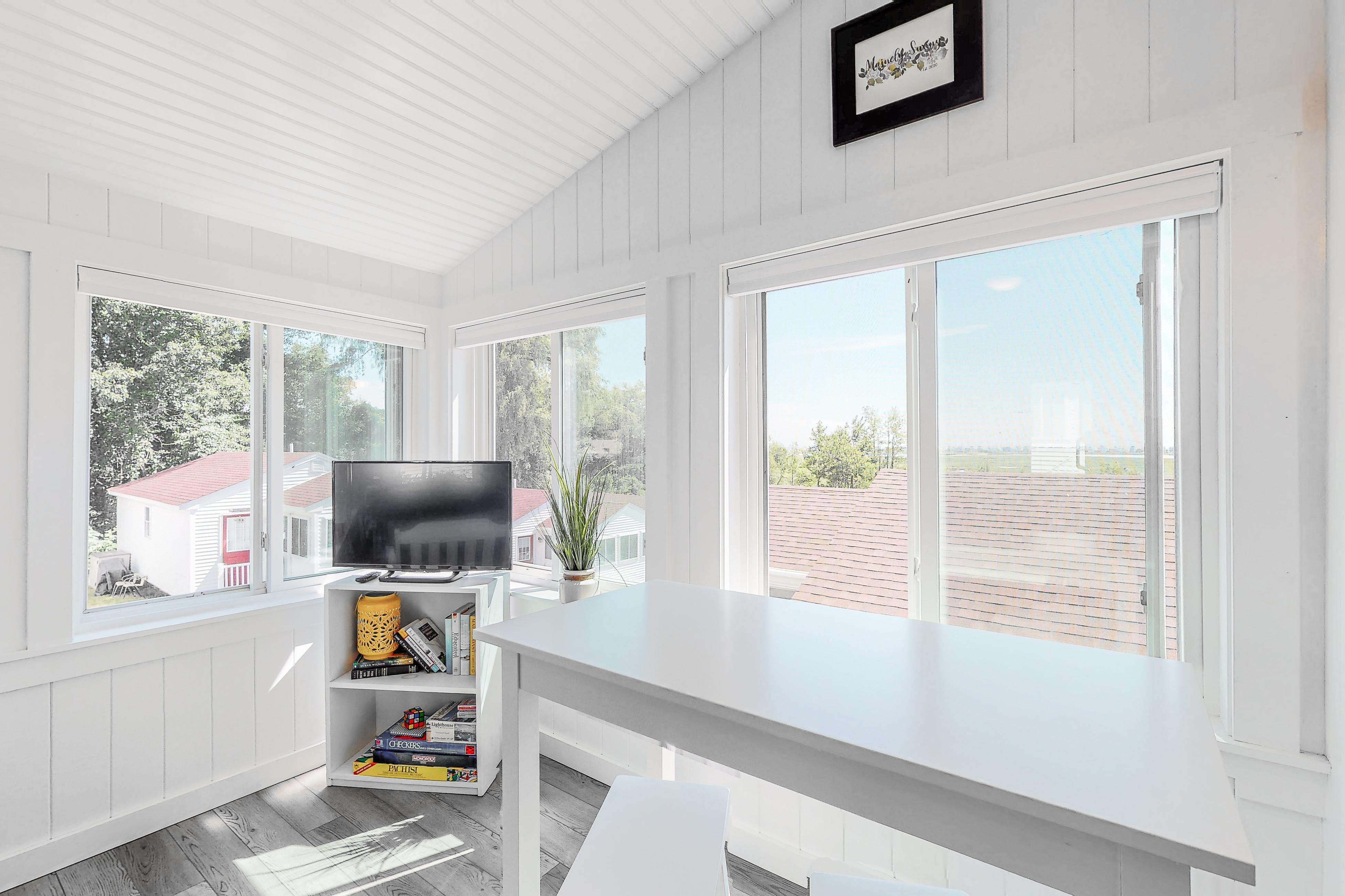 Mainely Sunny, Belle of Maine Cottage 37 2