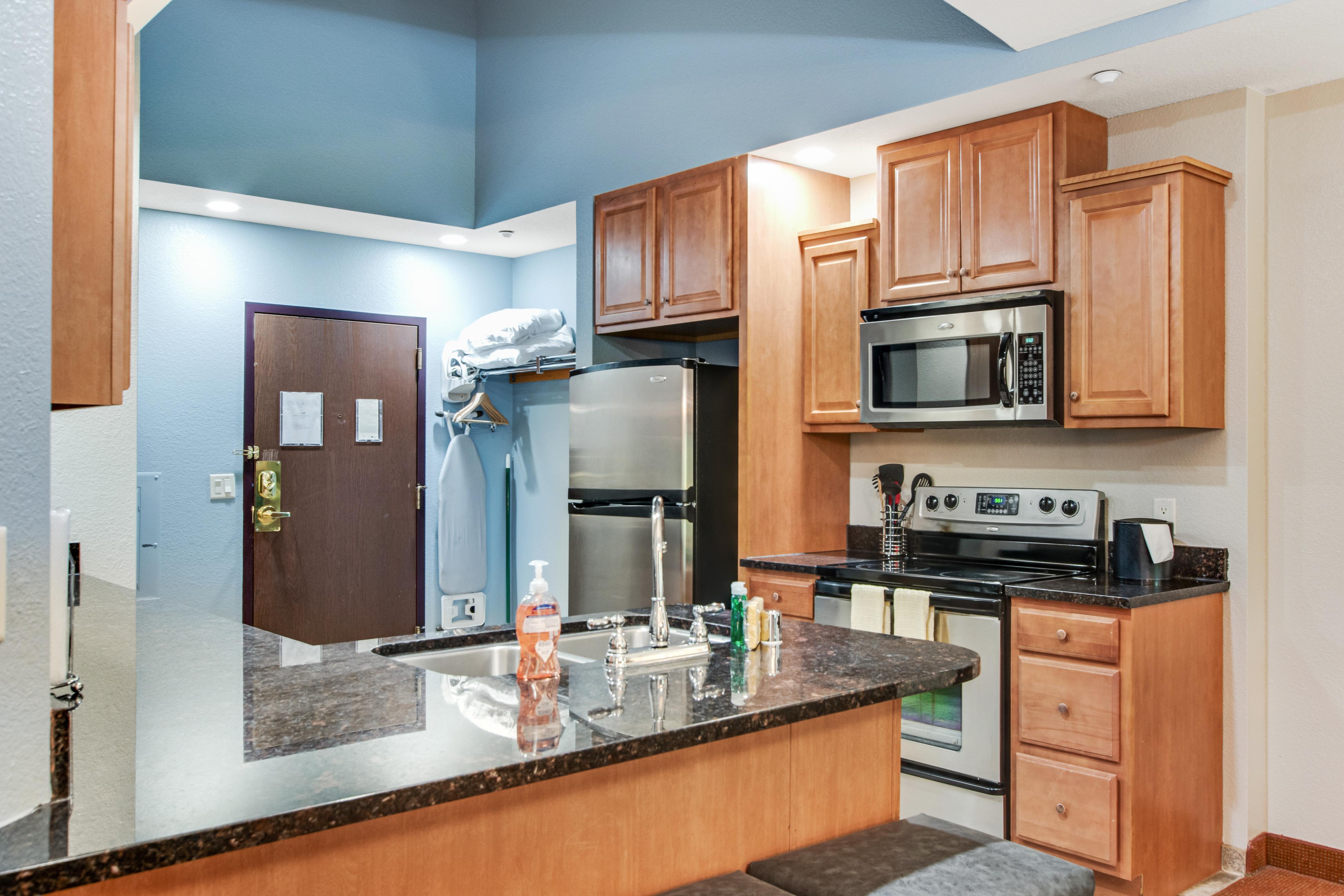 Chula Vista Condo 2145 & 2147 Full Property 6