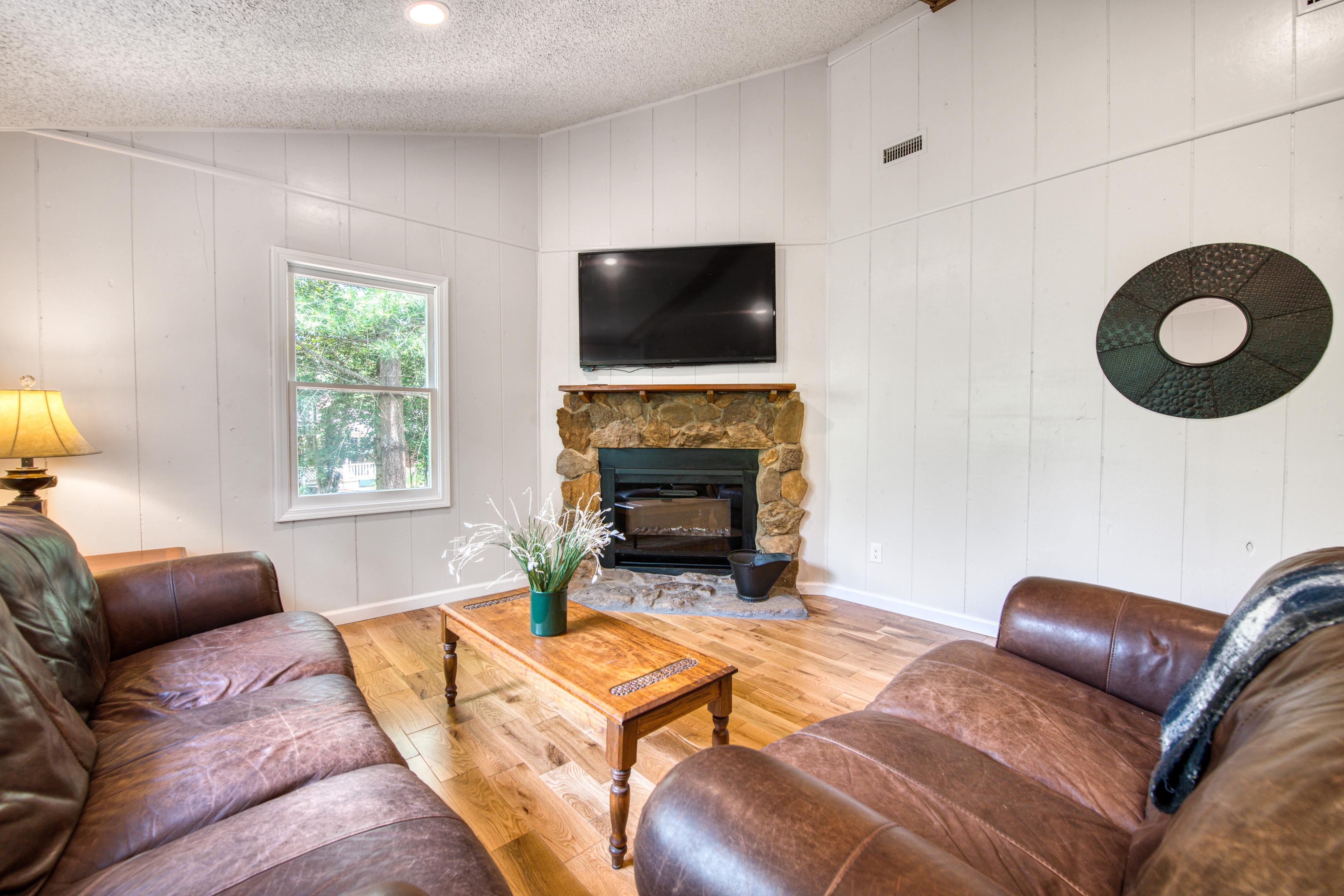 The Dogwood Orange Door 5