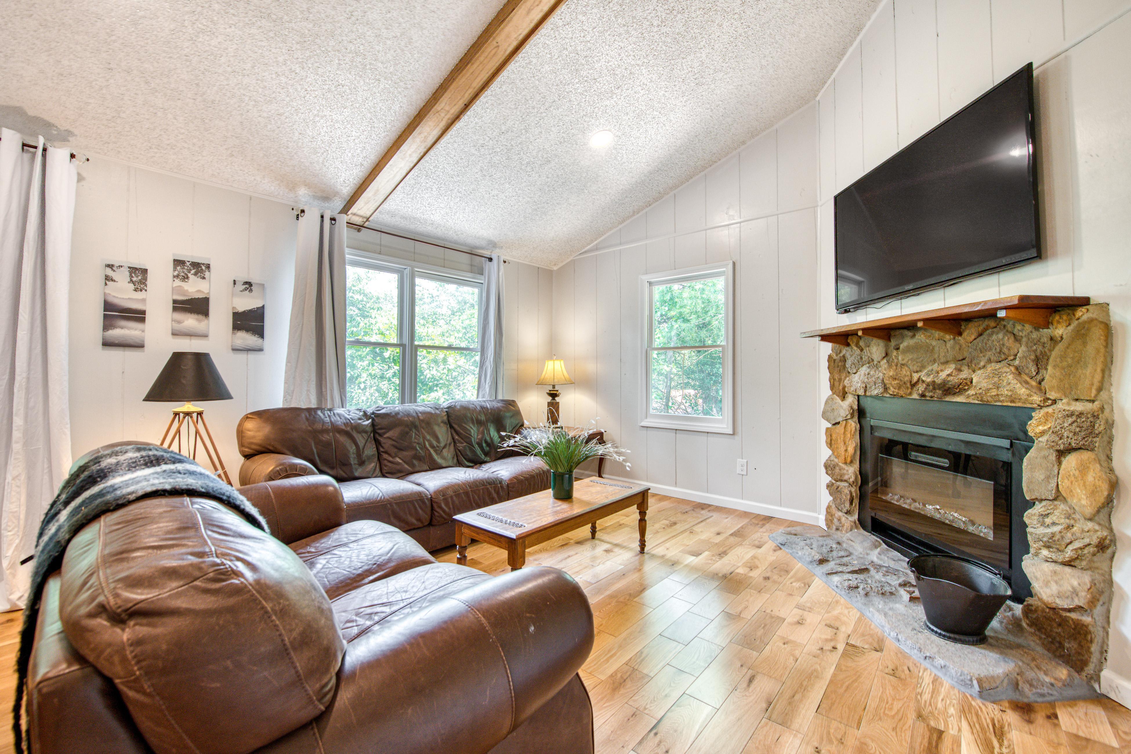 The Dogwood Orange Door 2