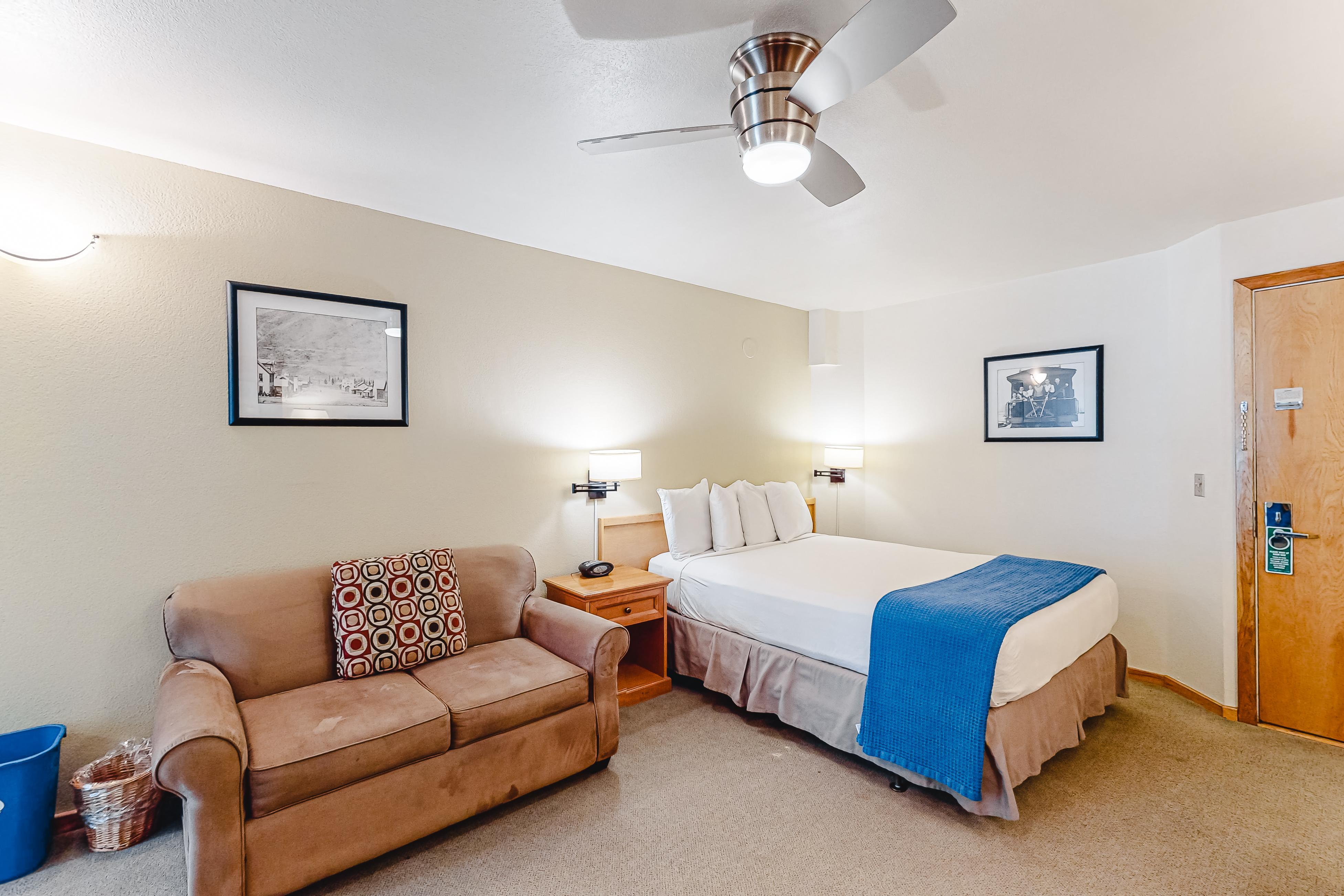 Aspen Mountain Lodge 300