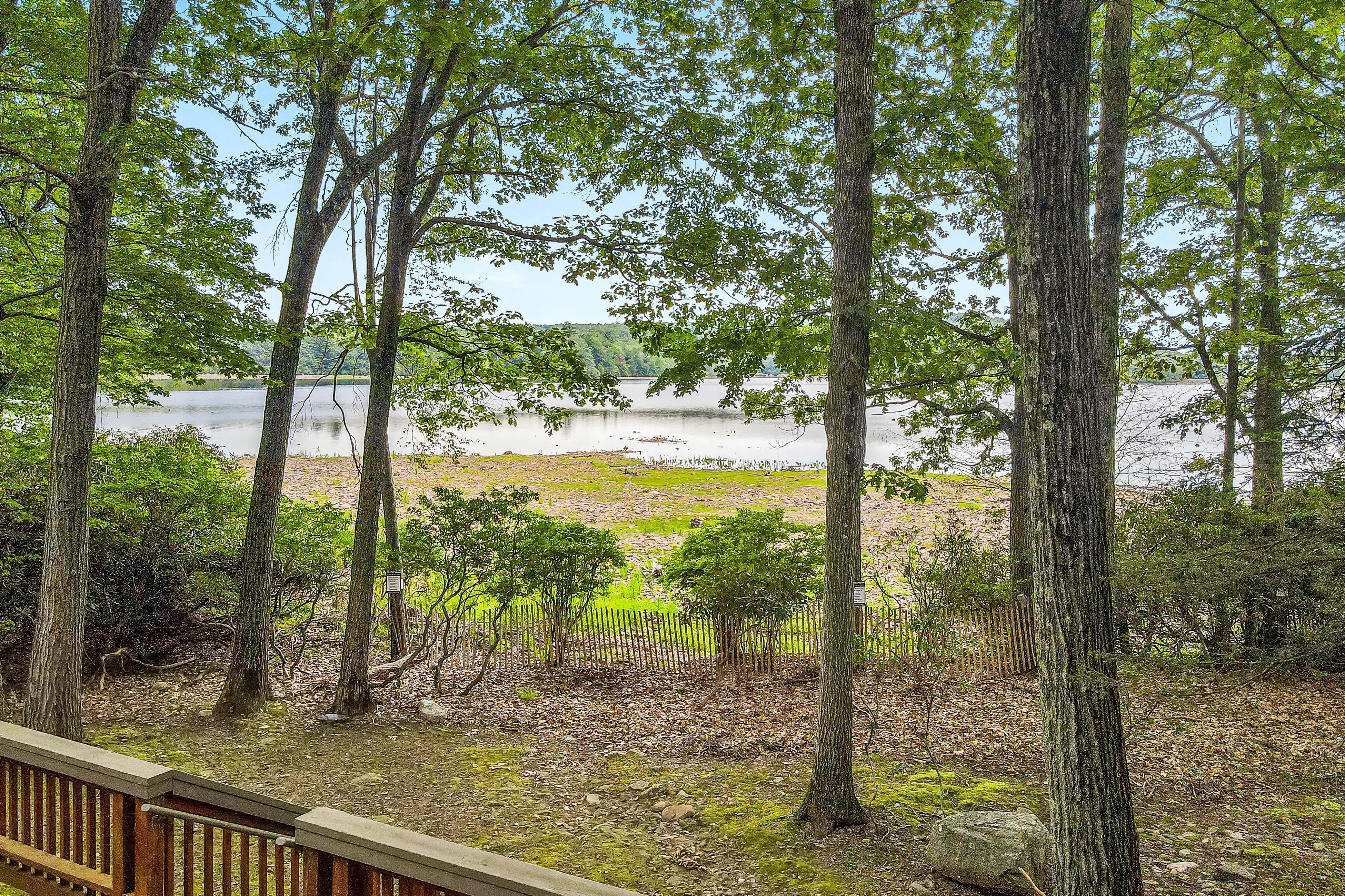 Harmony on the Lake 6