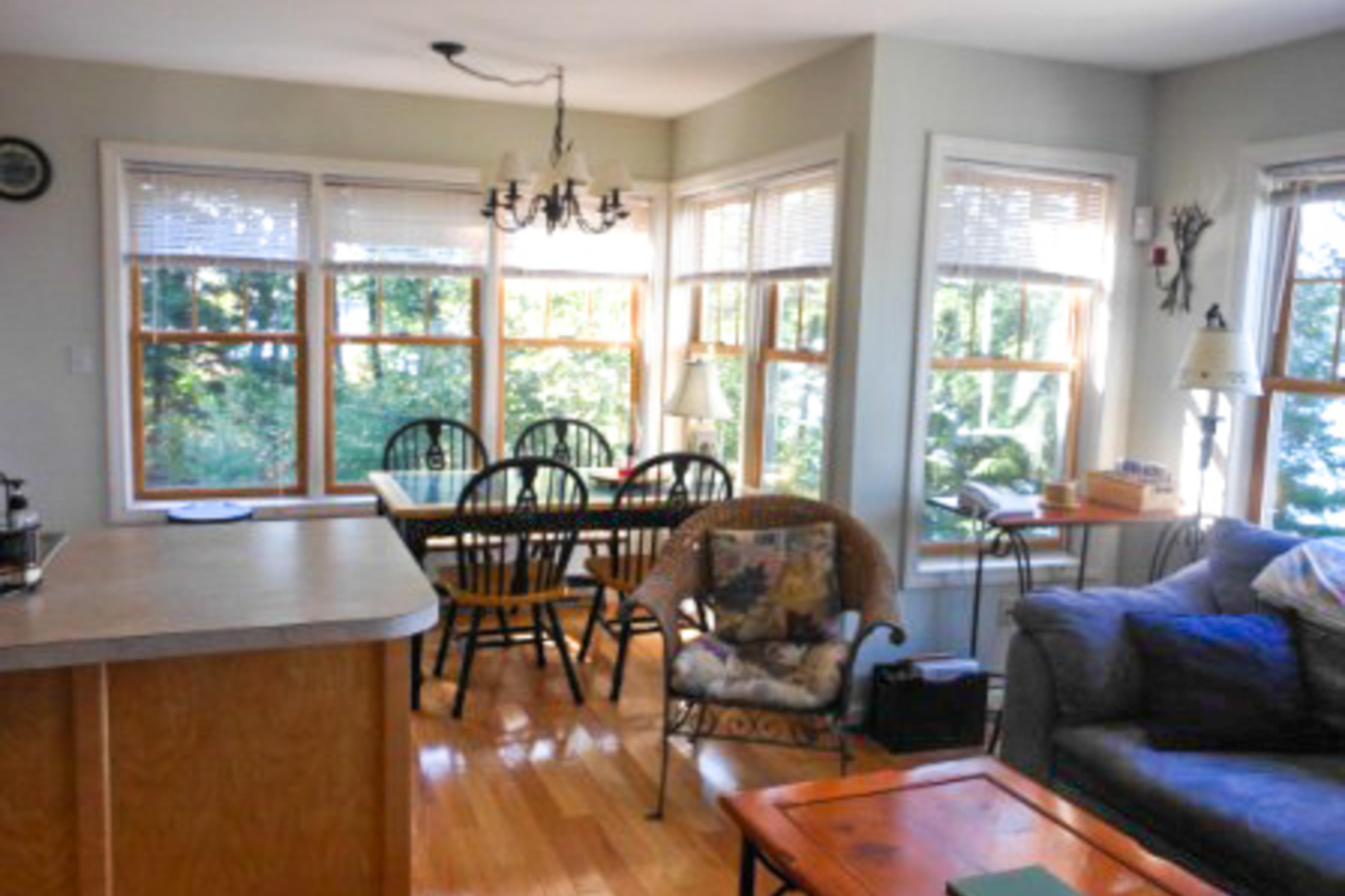 Waterfront Delight at Spindle Point 5