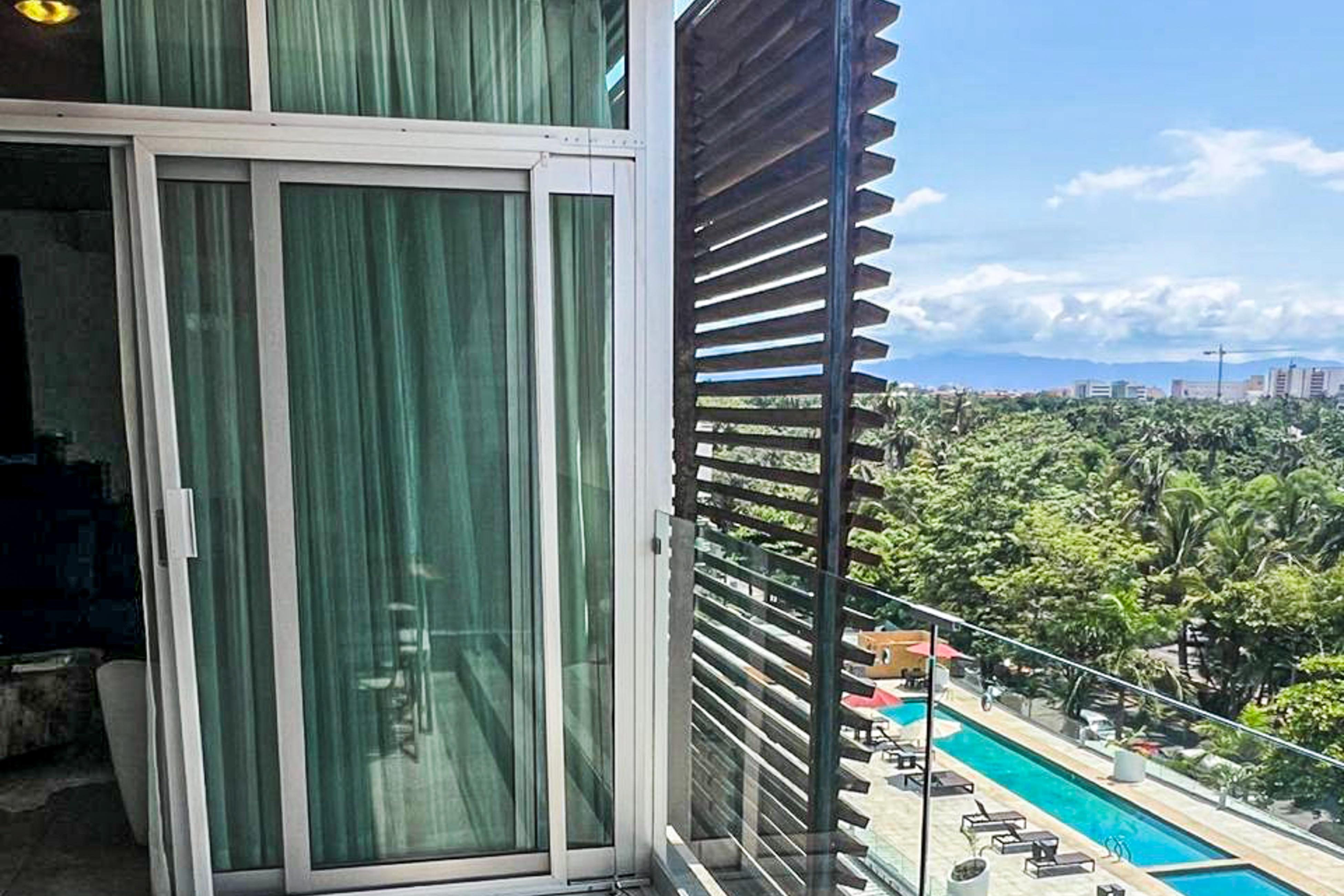 314 Plaza Beach Condo PH 502