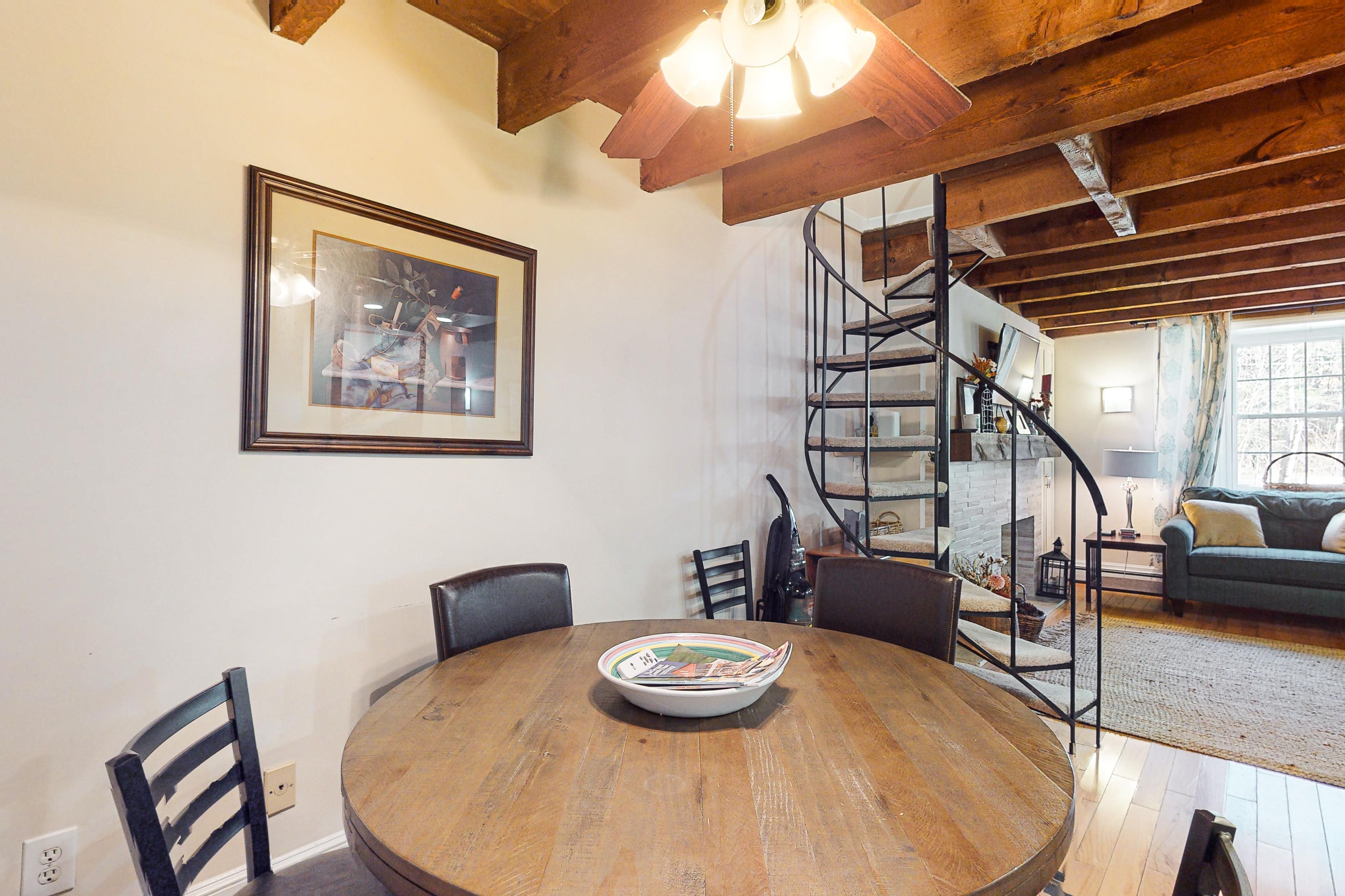 Quechee Hollow Comfort 4