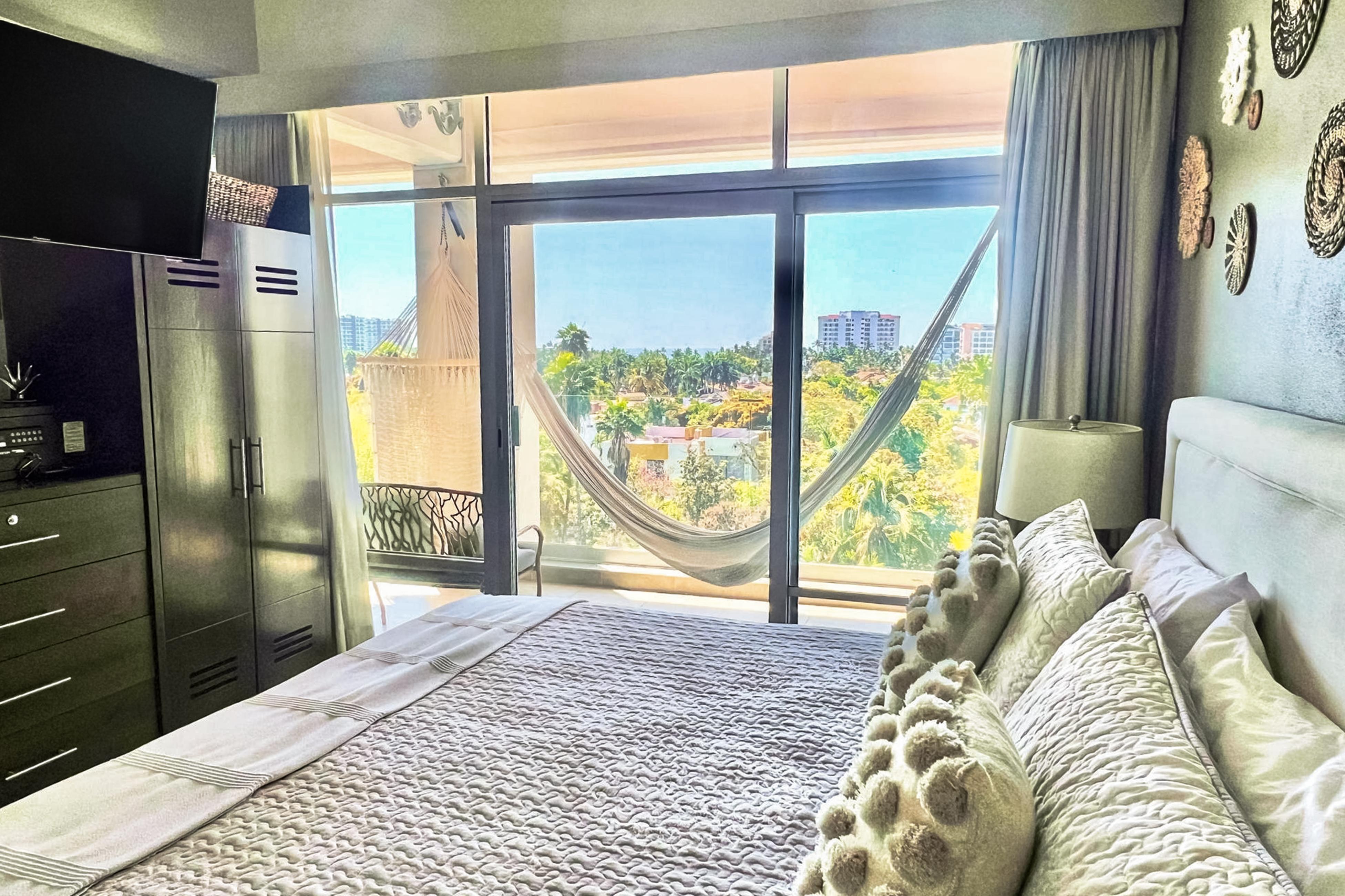 314 Plaza Beach Condo 210 3