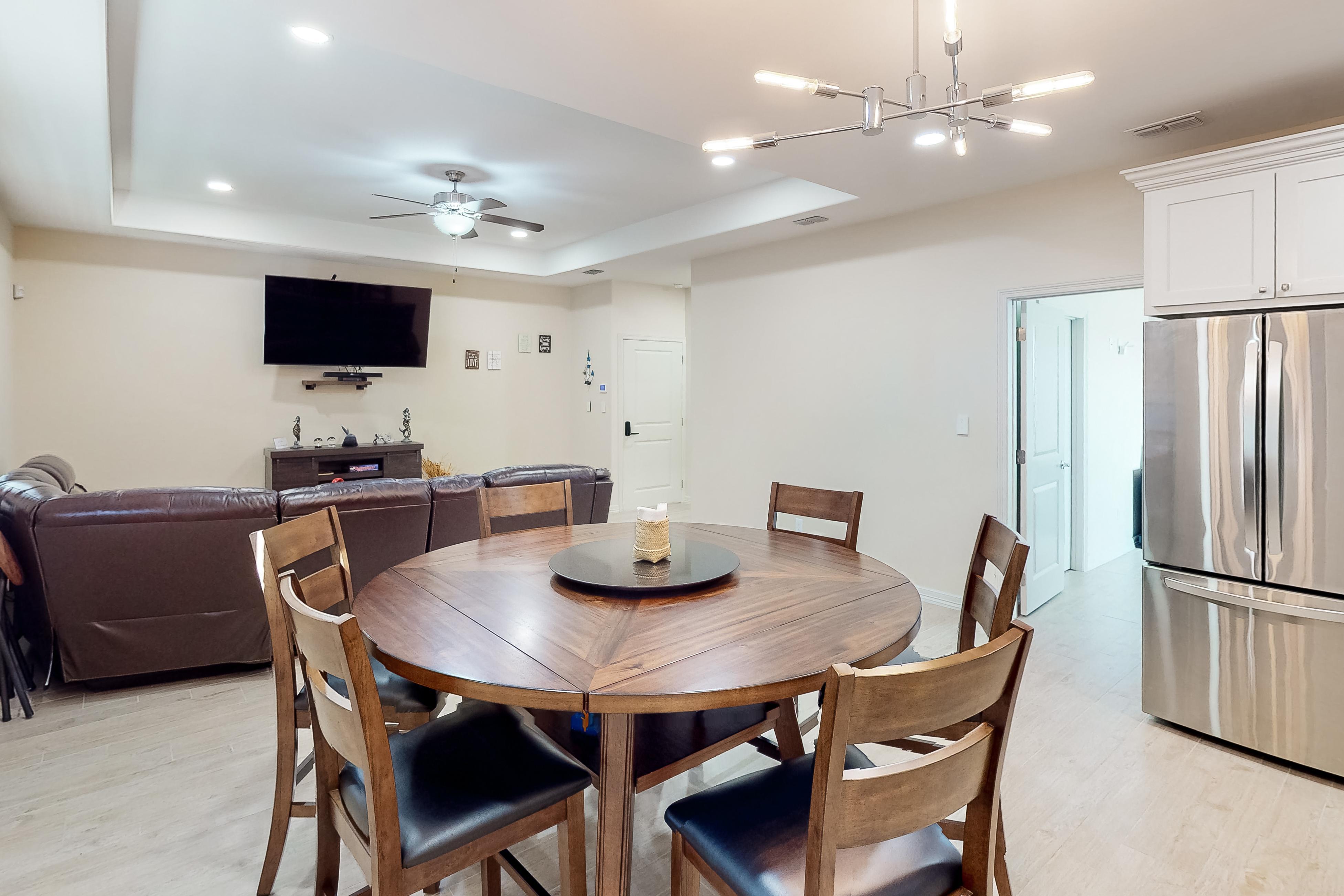 Harbor Island Retreat 1557 6