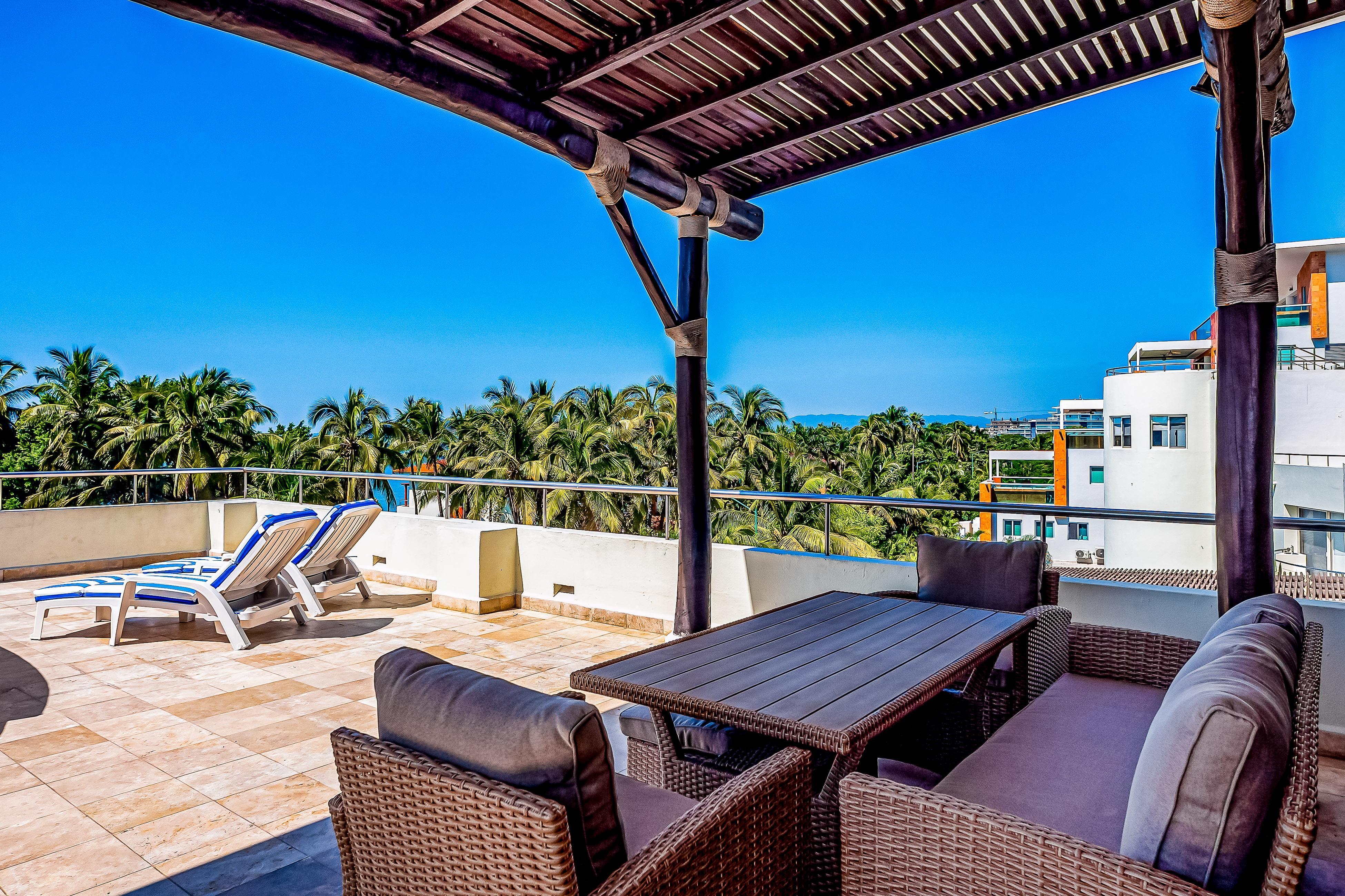 Nitta Condo # 310 Penthouse 5