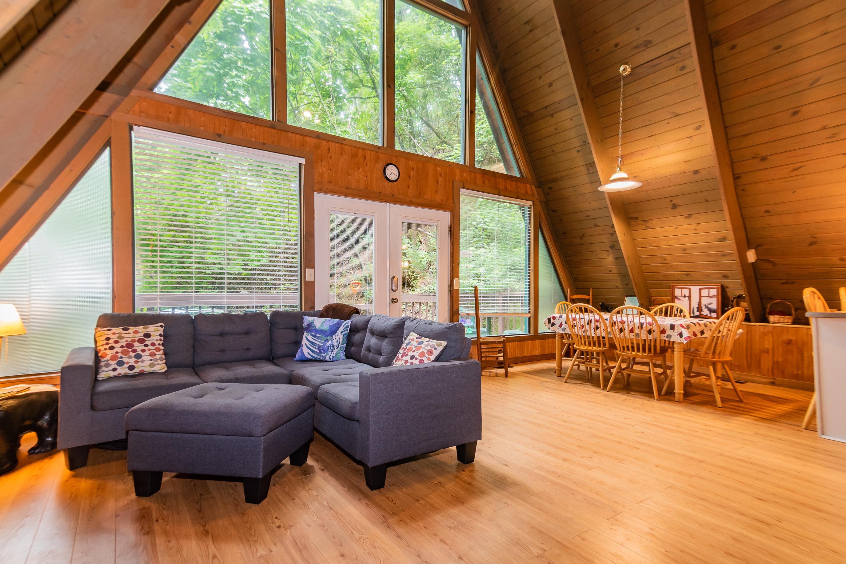 Smoky Bear Hideaway | Photo 2