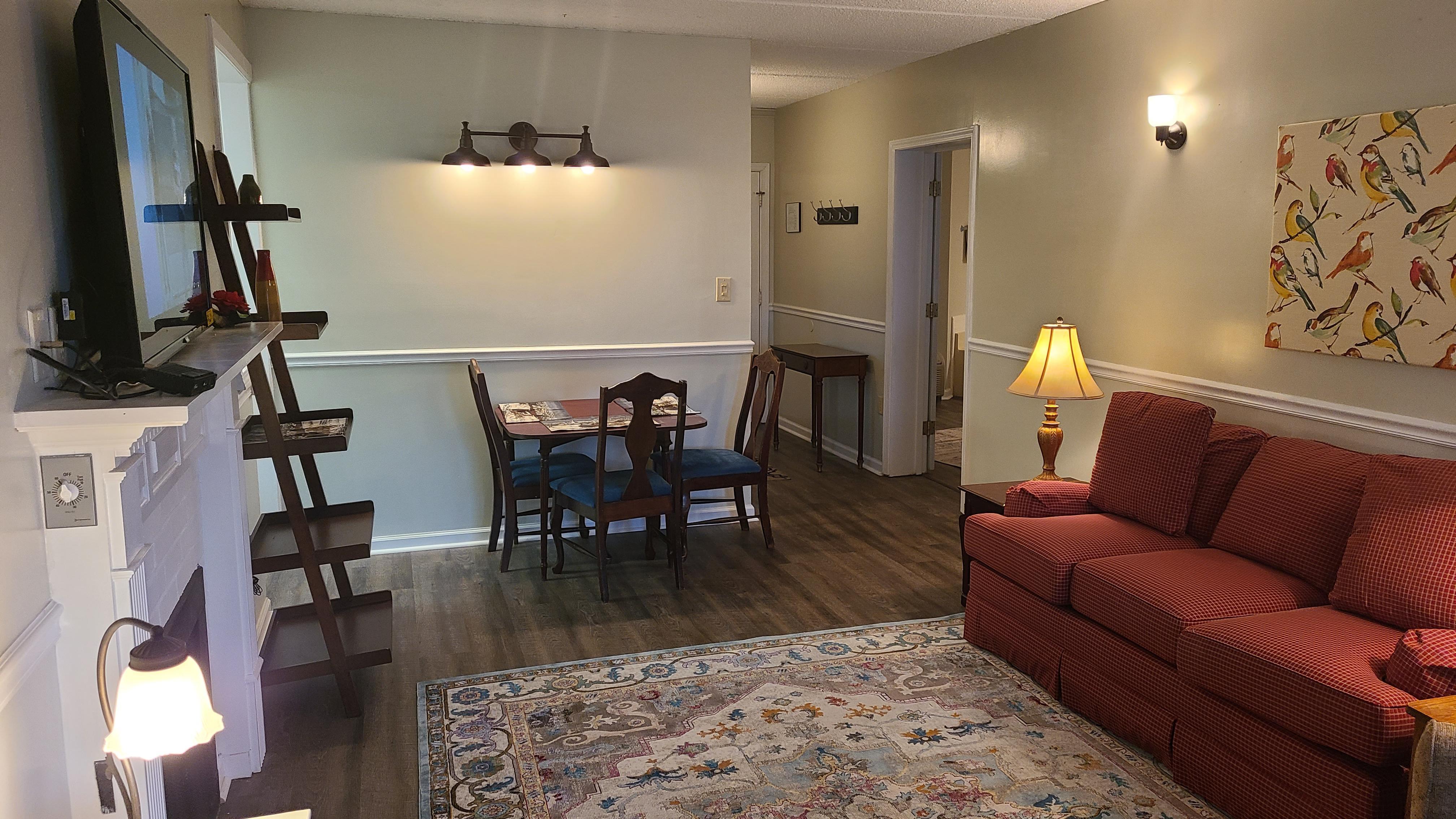 Gatlinburg Chateau Condo 506 4