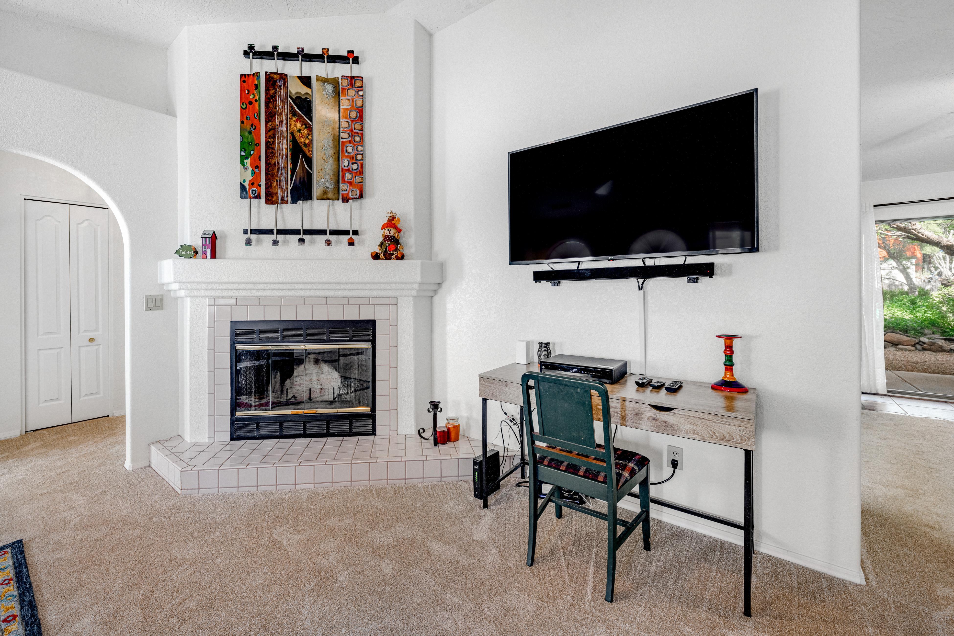Bell Canyon Retreat | Photo 3