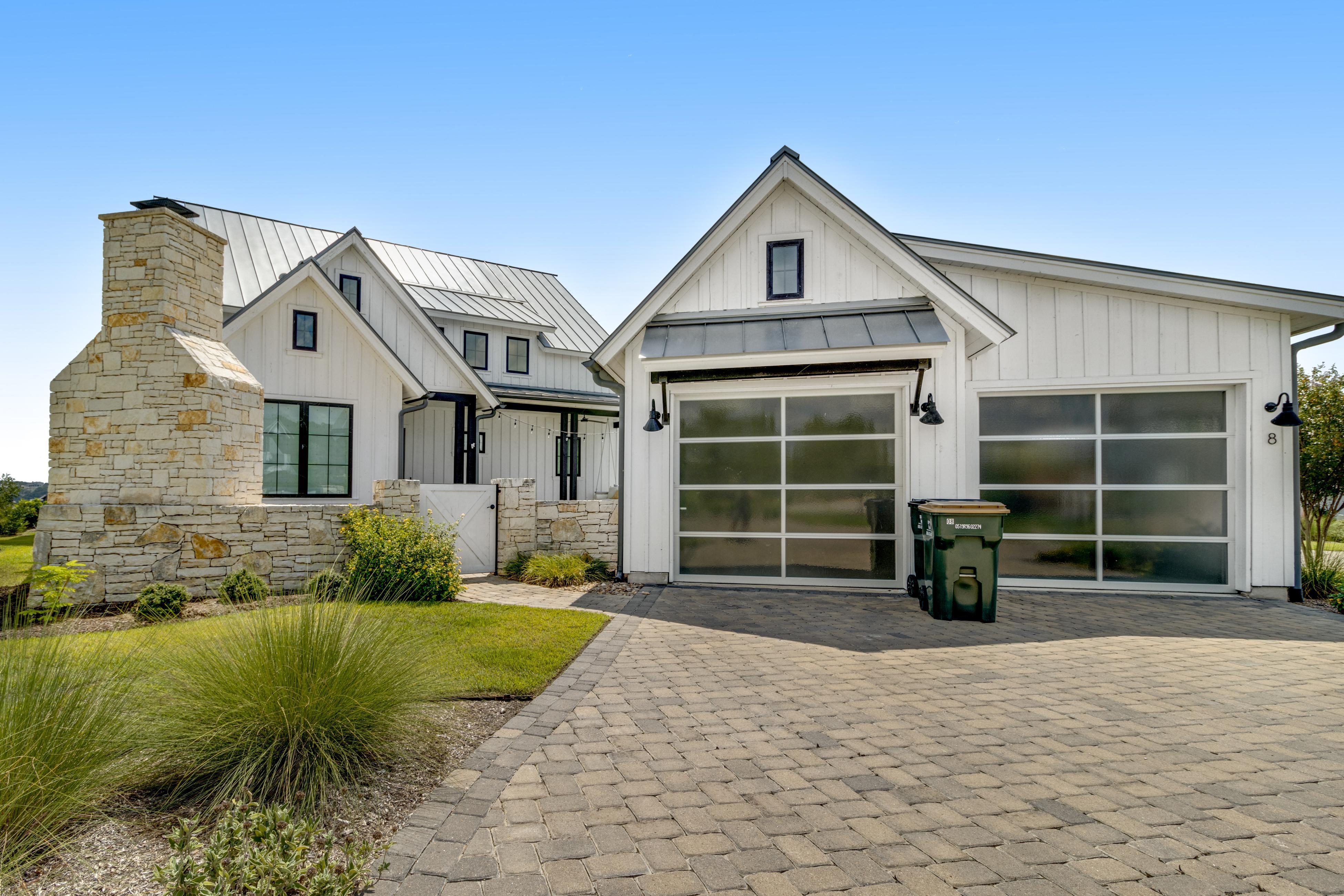 Riverbend Farmhouse #8