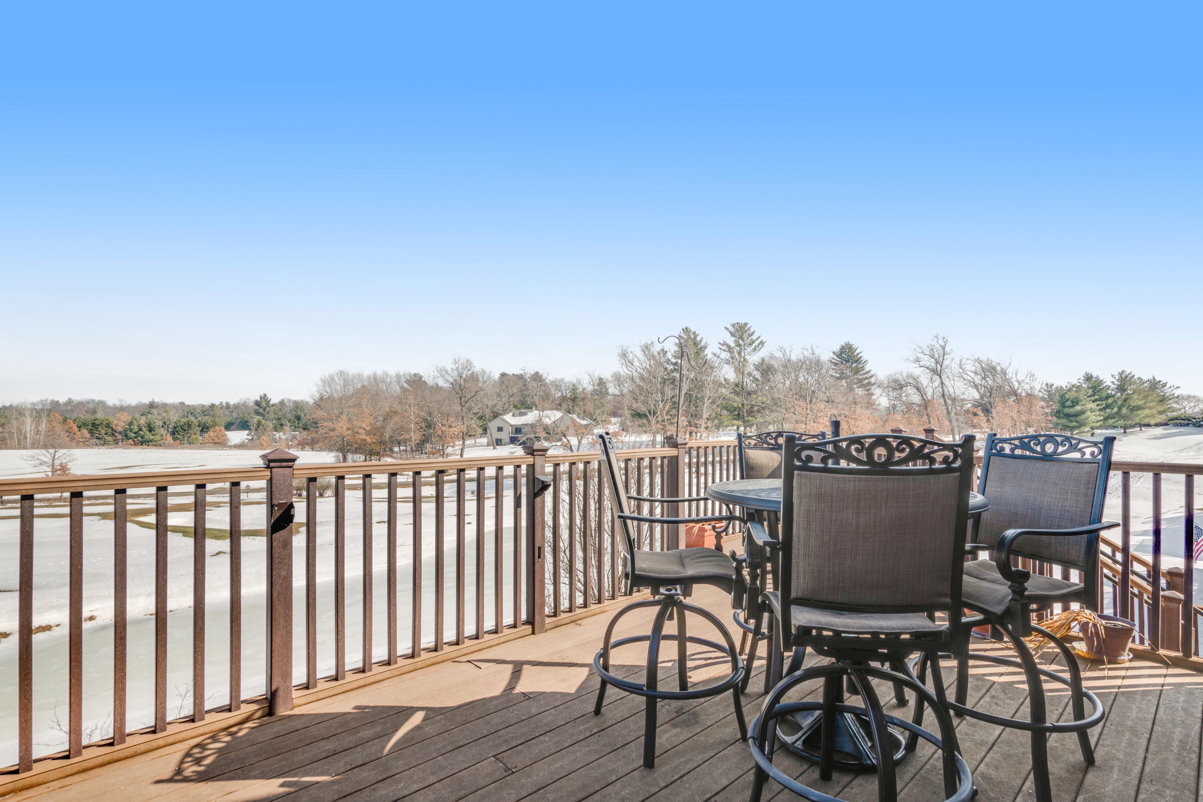 Magnolia Loft #708 4