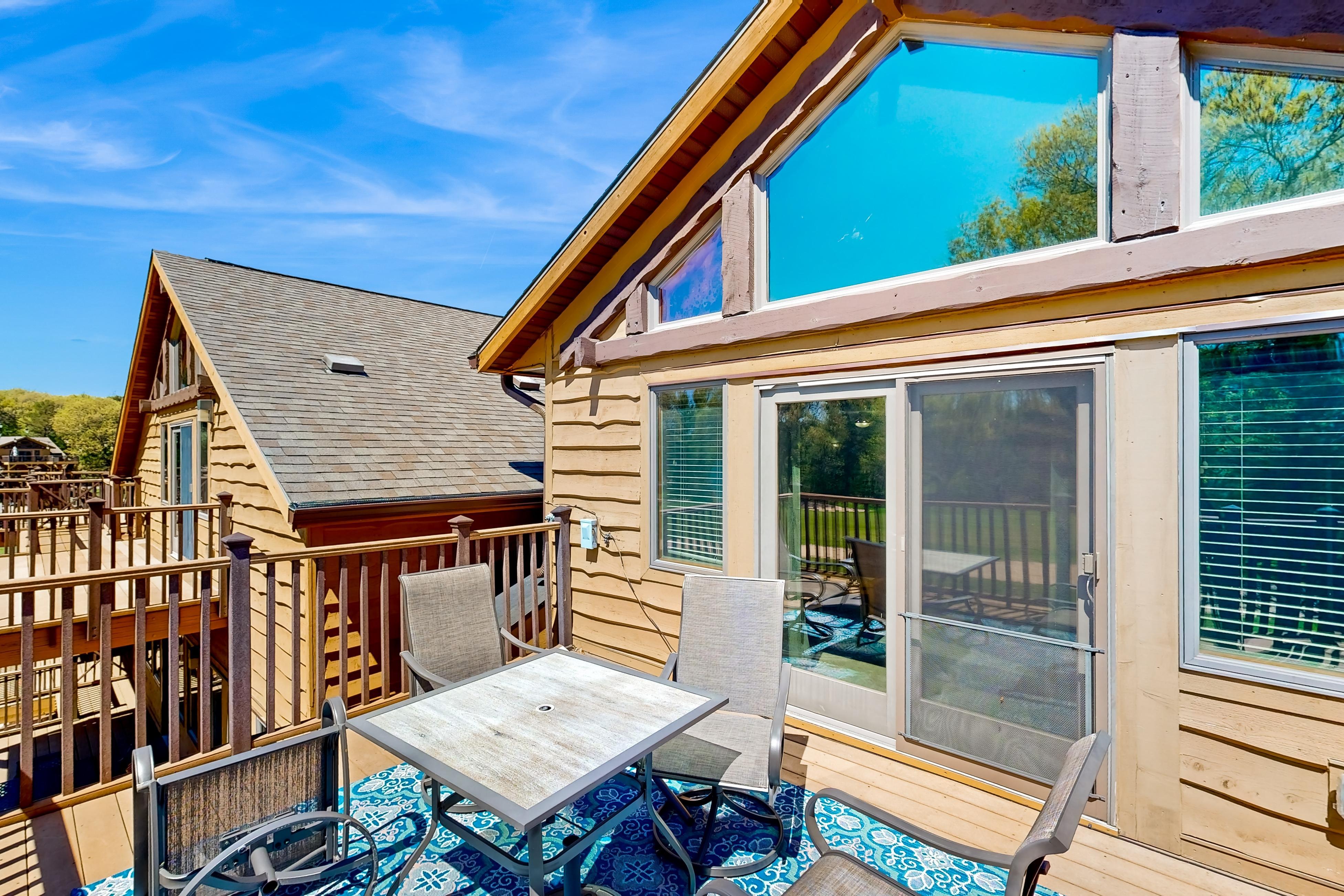 Magnolia Loft #708 6