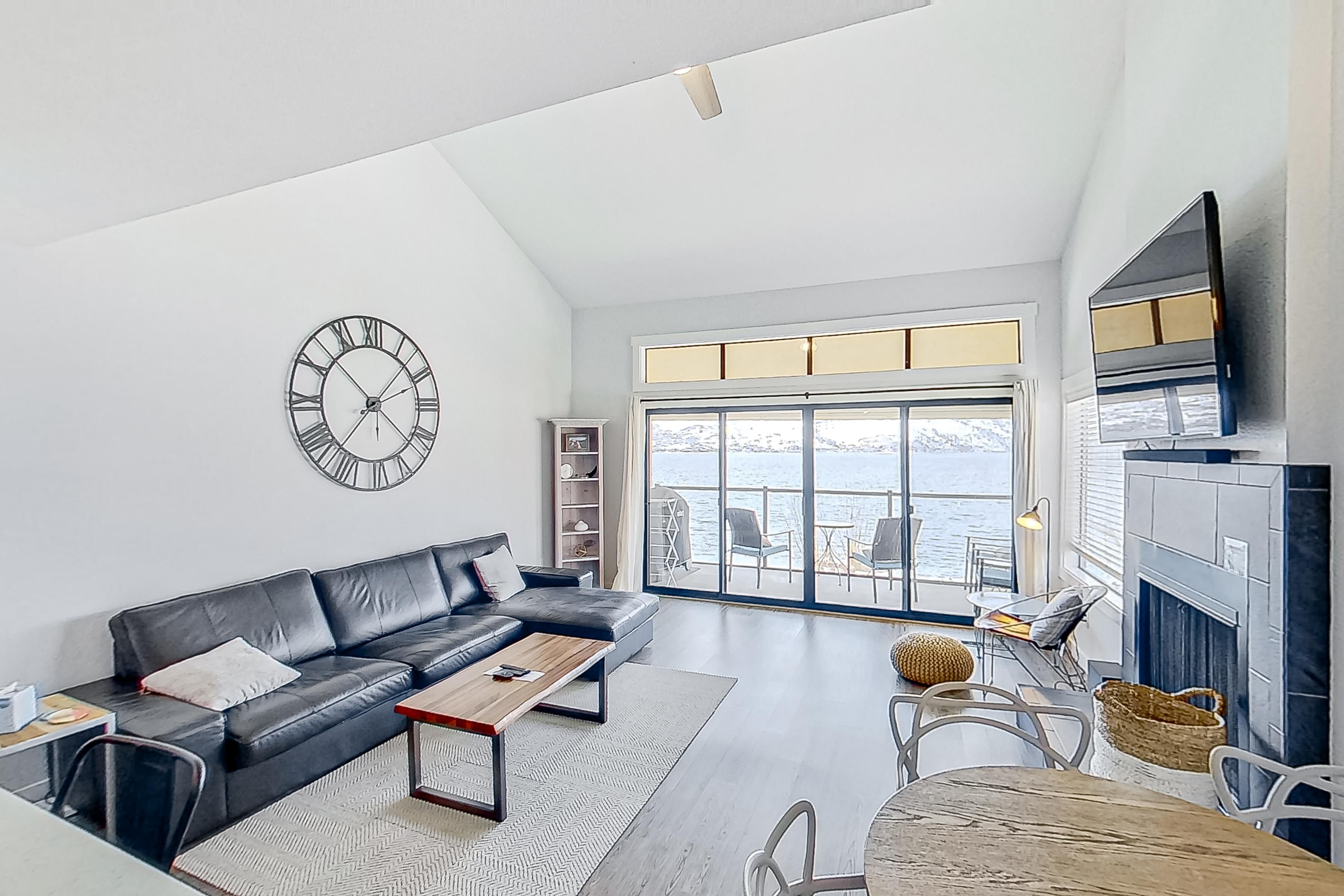 Lake Chelan Shores Picture Perfect 11-6 6