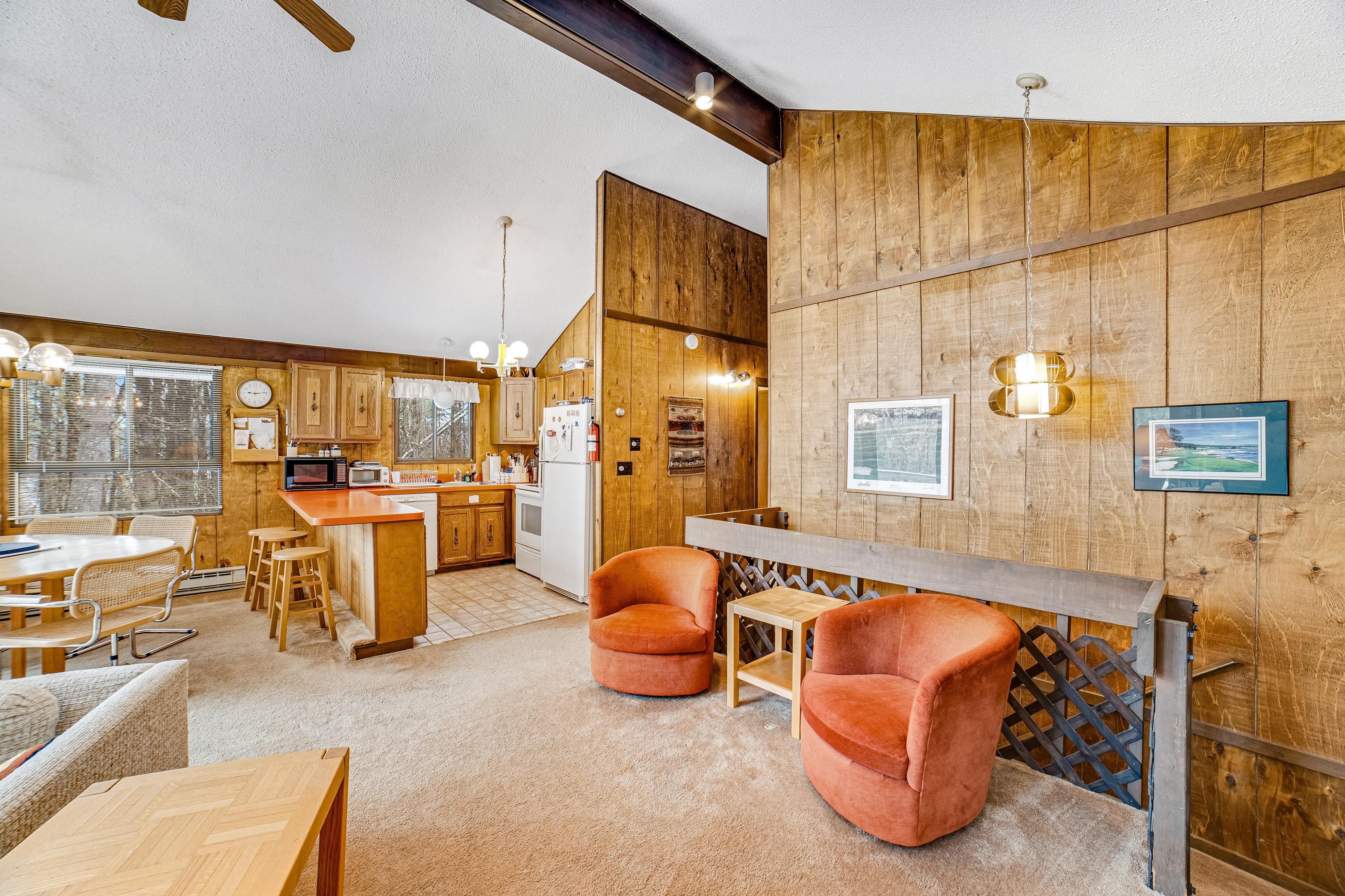 Dwight Road Getaway 5