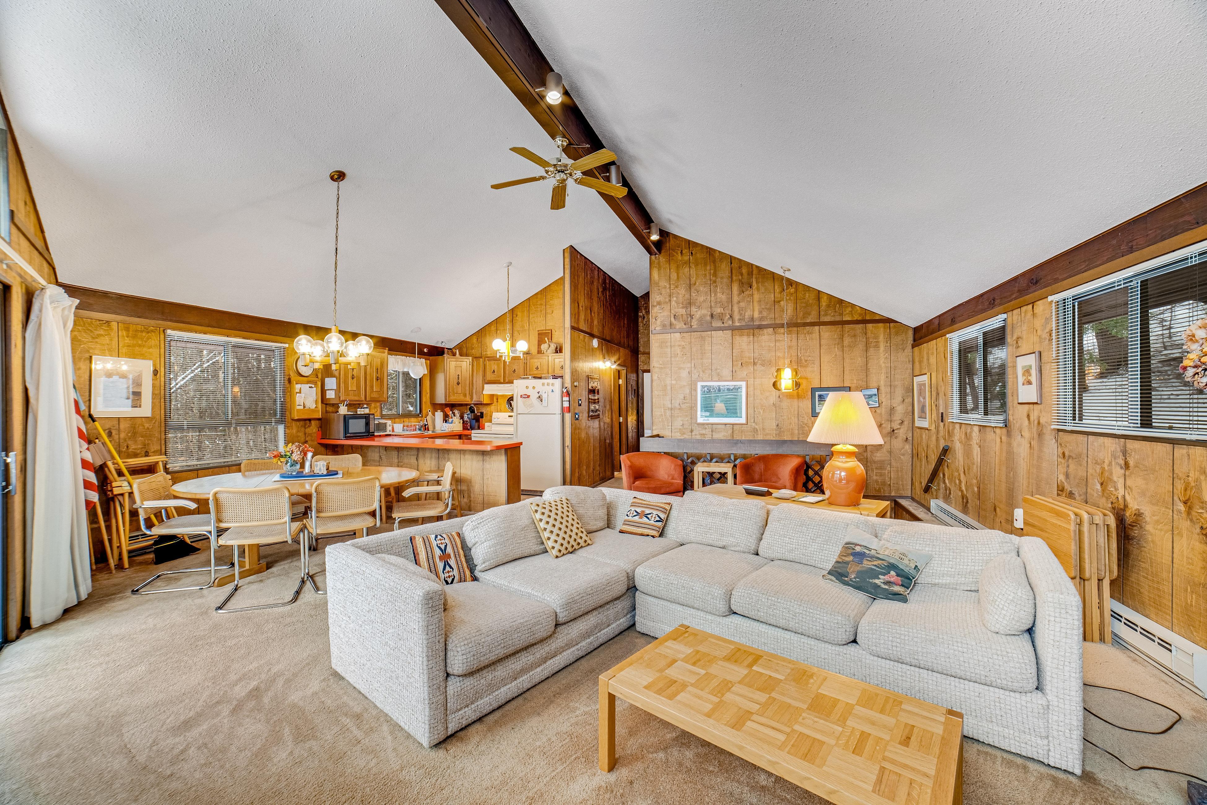 Dwight Road Getaway | Photo 3