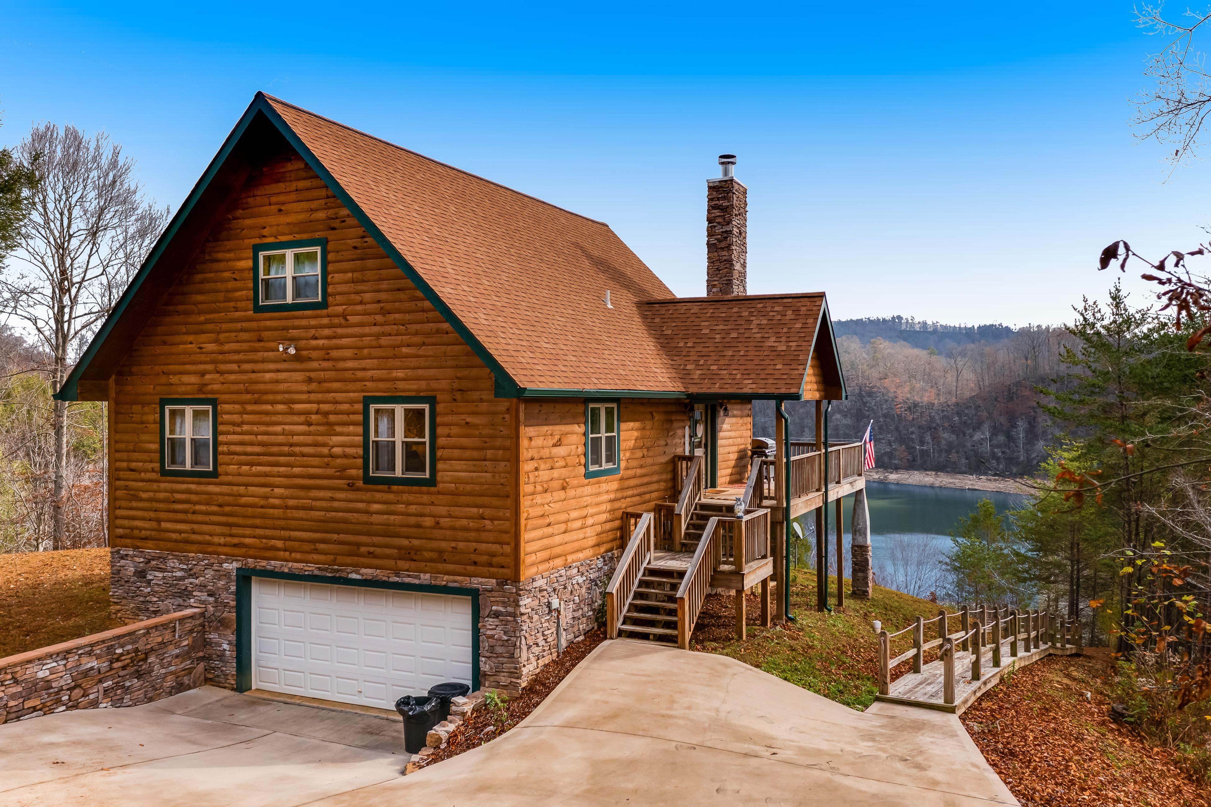 Lake Therapy Hideaway