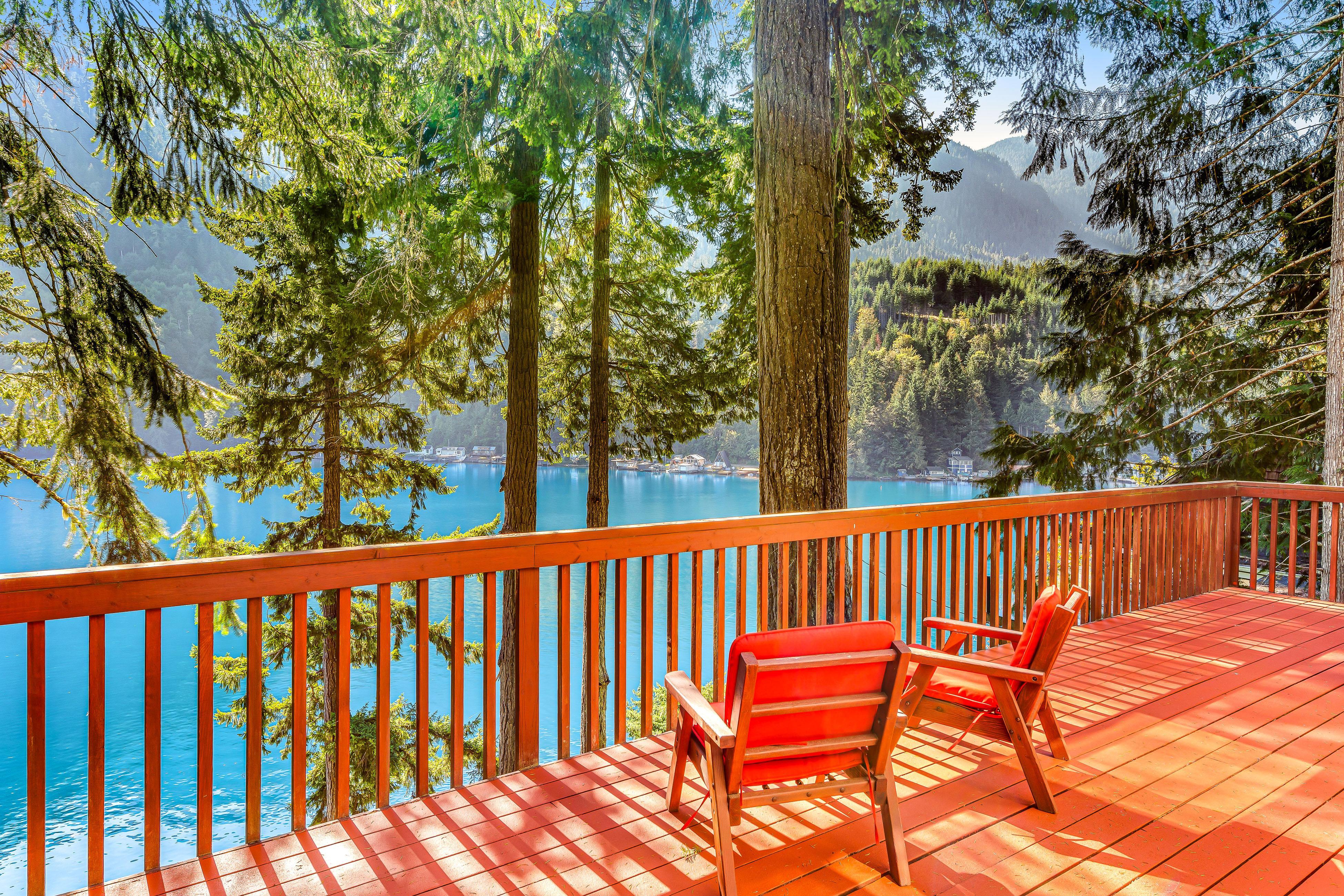 Eagle's Nest on Lake Sutherland